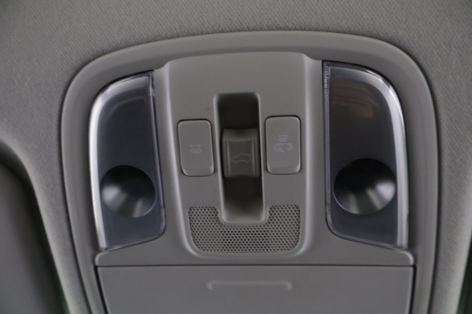 Kia Niro 2019 Business Premium 64 kWh 204 hv - *ACC / Kattoluukku / JBL / P.Kamera / Nahkasisusta / Ilmastoidut penkit / Keyless / Navi*