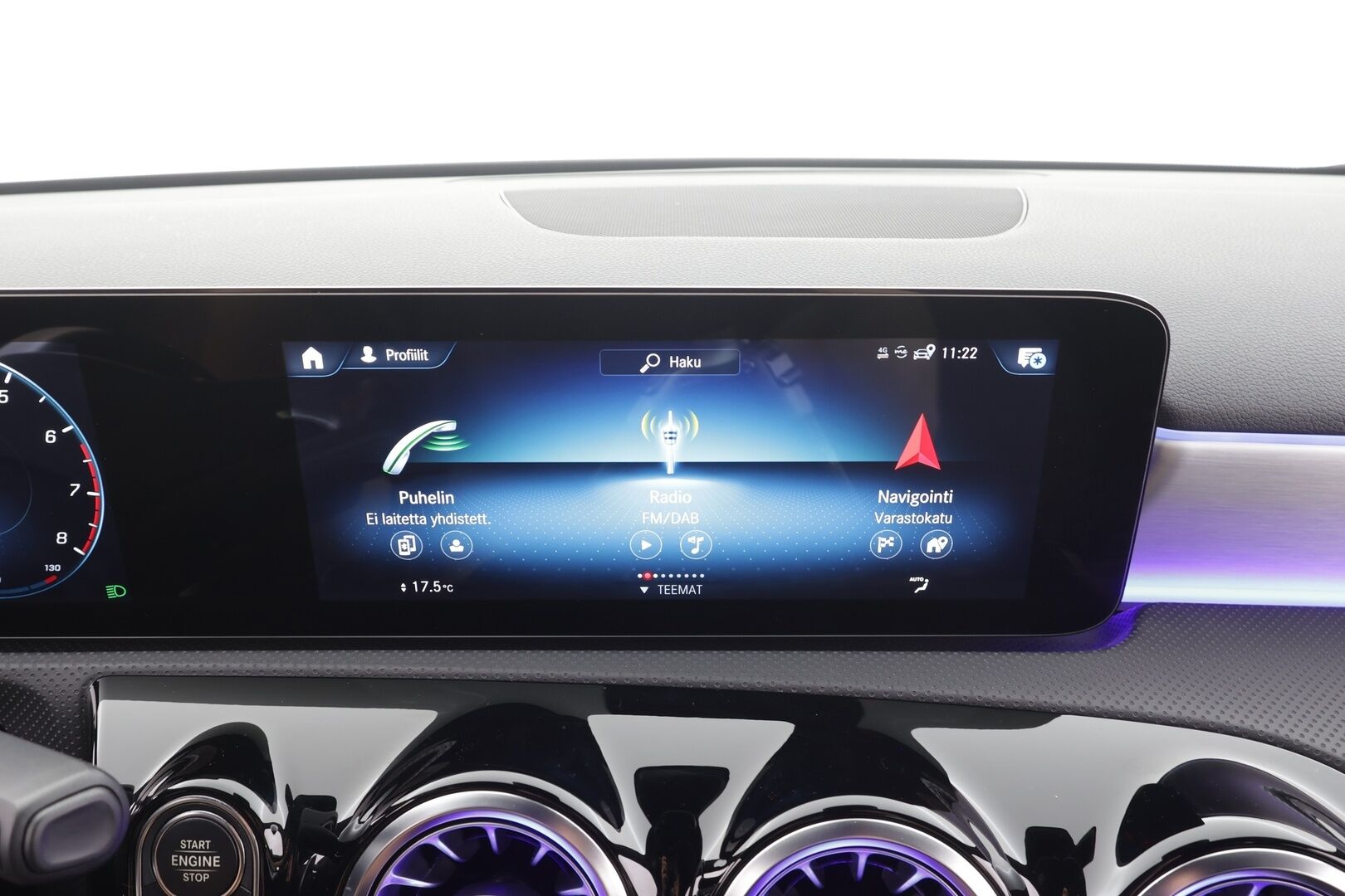 Mercedes-Benz A 2022 250 4MATIC A Business AMG - | Widescreen | Nahka-alcantara | Ambient light | Sporttipenkit | Lane Assist | P.kamera | Vakkari | Lohko+sisälämmitin | LED | 2x renkaat aluin |