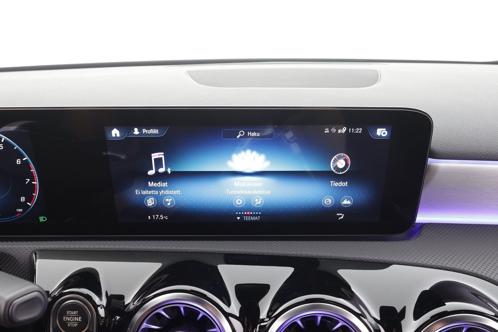 Mercedes-Benz A 2022 250 4MATIC A Business AMG - | Widescreen | Nahka-alcantara | Ambient light | Sporttipenkit | Lane Assist | P.kamera | Vakkari | Lohko+sisälämmitin | LED | 2x renkaat aluin |