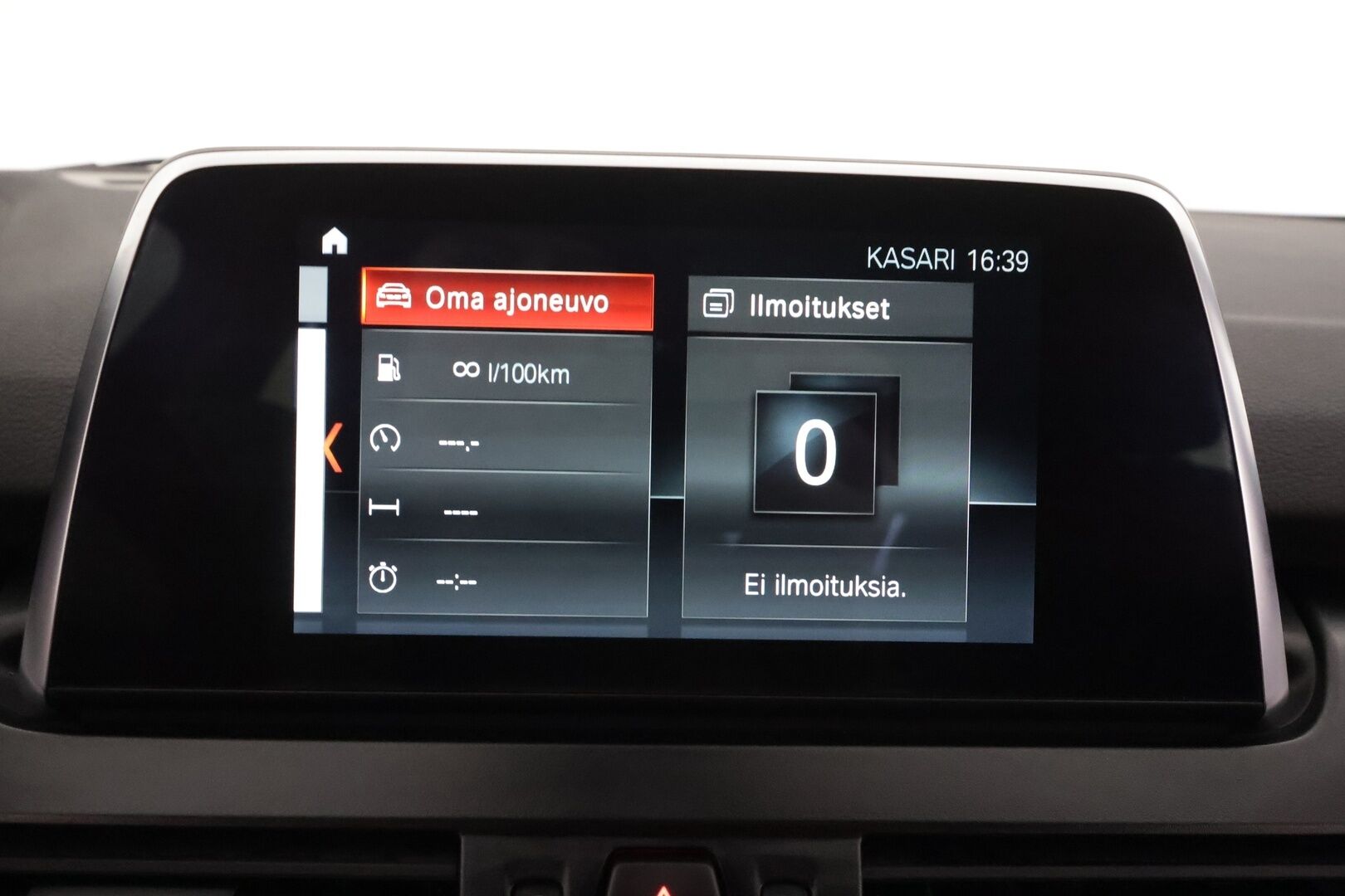 BMW 218 2022 F46 Gran Tourer 218d A Business Luxury 7-P * Koukku / P.kamera / LED / Navi / Nahat / Vakkari / Lohko+SIsä * - Comfort Access / Sähköluukku / 1.Om Suomi-auto / Kahdet renkaat aluvanteilla / Merkkihuollettu - HULLUT AVAJAISHULINAT KORKOTARJOUS 3,29 %