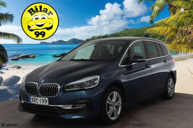 BMW 218 2022