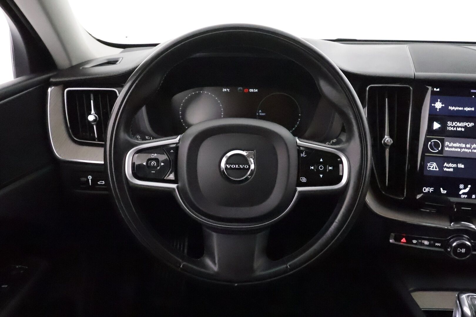 Volvo XC60 2019 T8 AWD Inscription aut **Panorama / Adapt.Vakkari / Full-LED / P.kamera / Sporttinahat Muistilla / Navi / Keyless** - 3,99 % KORKOTARJOUS TÄHÄN AUTOON - 2x Latauskaapelit / Kahdet Renkaat