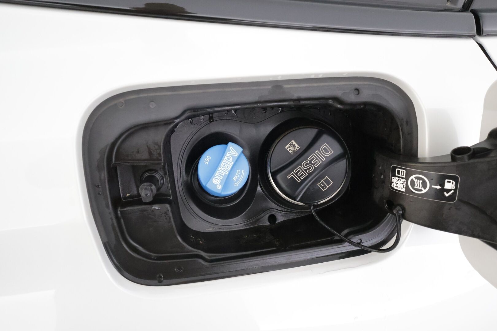 BMW 320 2022 G21 Touring 320d A xDrive Business M Sport MHEV * Webasto / Koukku / ACC / LED / Sportpenkit / P.kamera / Navi * - 1-om Suomi-auto / Kahdet renkaat / Merkkihuollettu! - Osta nyt, maksa vasta ensi vuonna