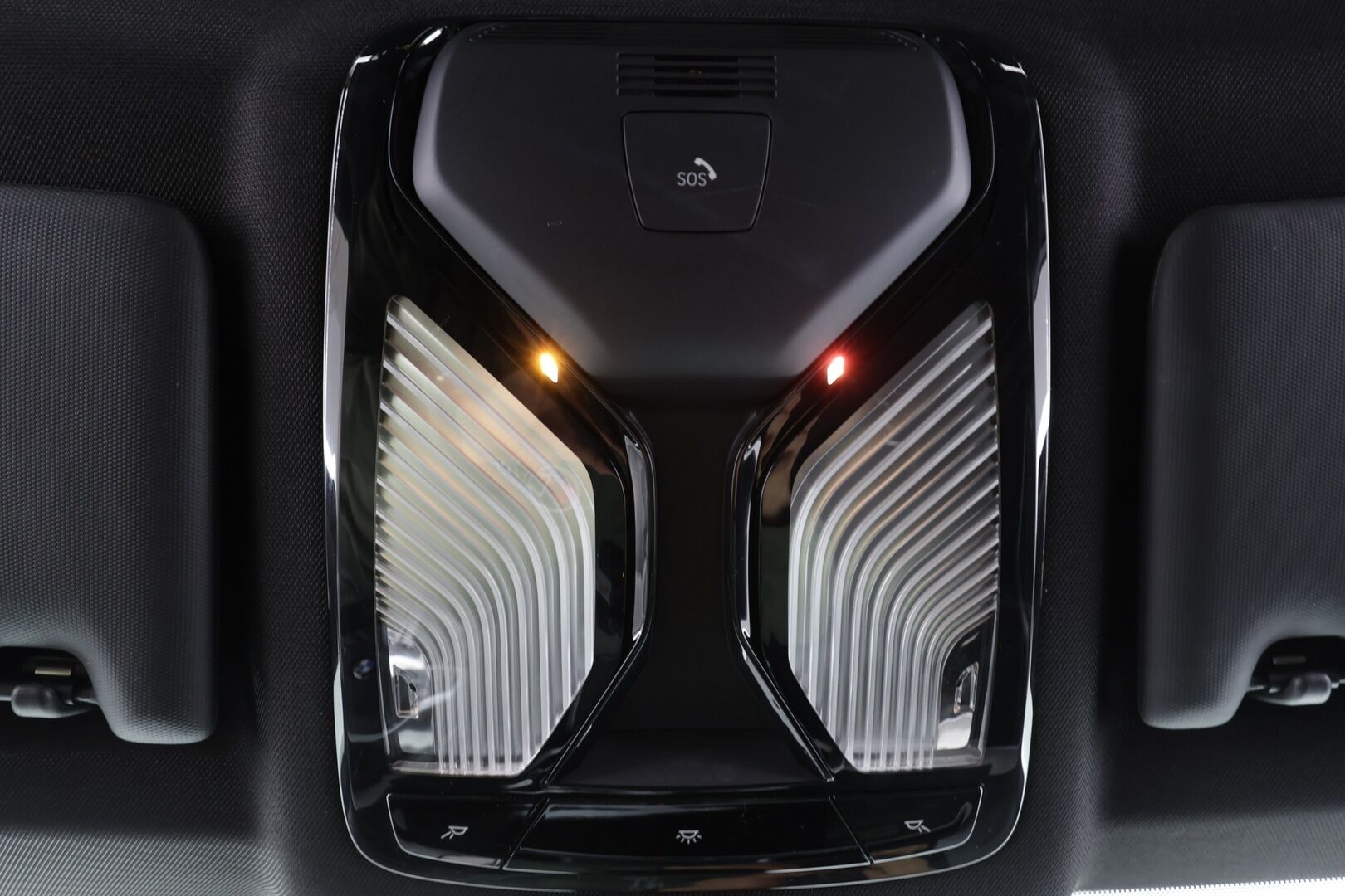 BMW 320 2022 G21 Touring 320d A xDrive Business M Sport MHEV * Webasto / Koukku / ACC / LED / Sportpenkit / P.kamera / Navi * - 1-om Suomi-auto / Kahdet renkaat / Merkkihuollettu! - Osta nyt, maksa vasta ensi vuonna