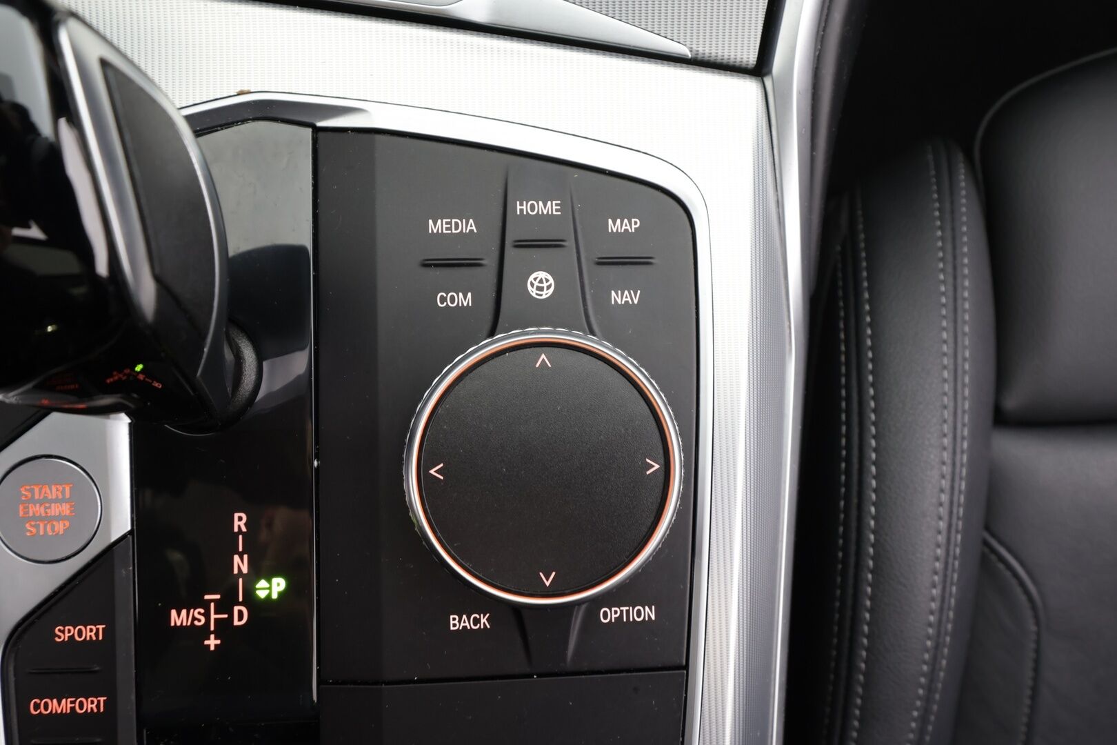 BMW 320 2022 G21 Touring 320d A xDrive Business Luxury MHEV * ACC / Webasto / Panorama / koukku / Hifi / Comfort Access * - 1.Om Suomi-auto /Merkkihuollettu / Kahdet renkaat - HULLUT JOULUT KORKOTARJOUS 2,49% 