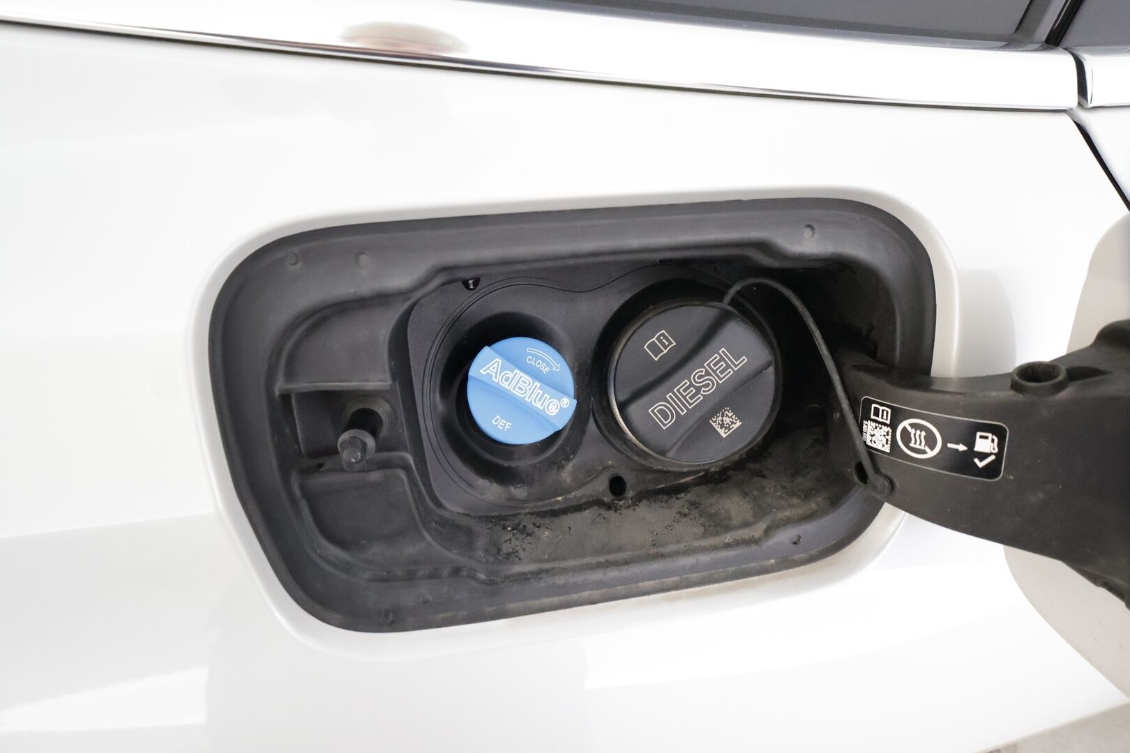 BMW 320 2022 G21 Touring 320d A xDrive Business Luxury MHEV * ACC / Webasto / Panorama / koukku / Hifi / Comfort Access * - 1.Om Suomi-auto /Merkkihuollettu / Kahdet renkaat - HULLUT JOULUT KORKOTARJOUS 2,49% 