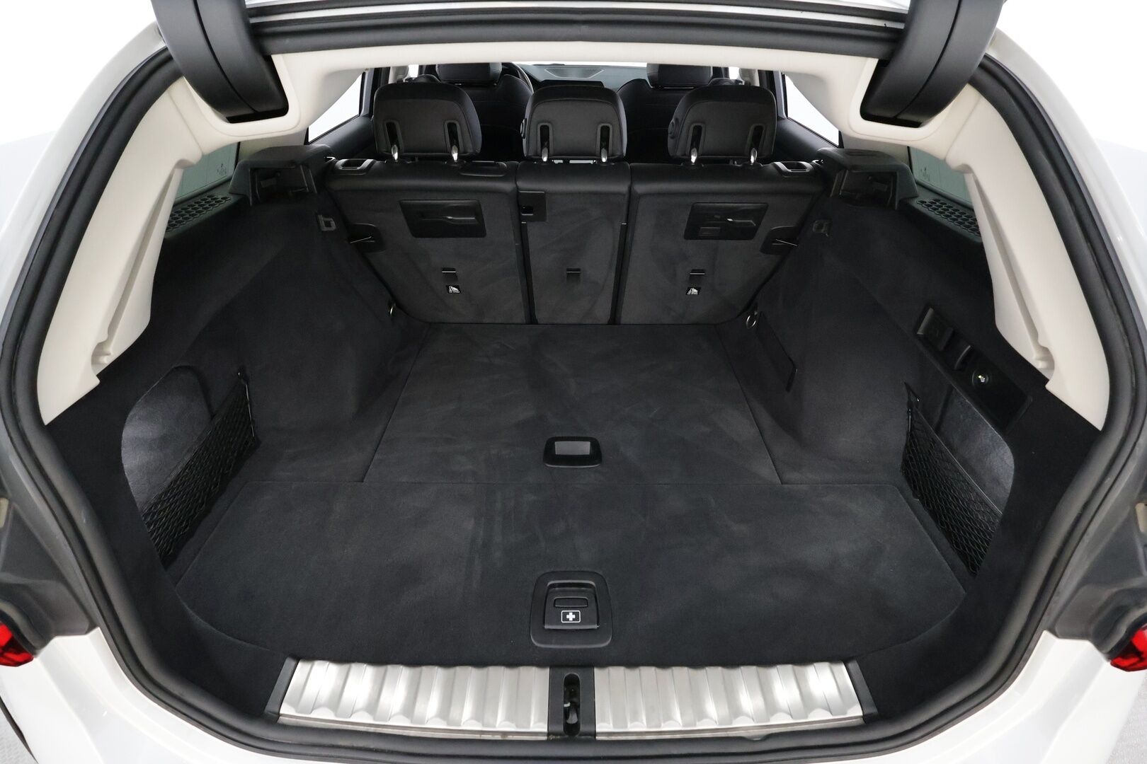 BMW 320 2022 G21 Touring 320d A xDrive Business Luxury MHEV * ACC / Webasto / Panorama / koukku / Hifi / Comfort Access * - 1.Om Suomi-auto /Merkkihuollettu / Kahdet renkaat - HULLUT JOULUT KORKOTARJOUS 2,49% 