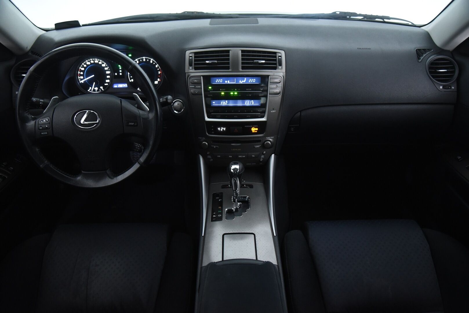 Lexus IS 2007 250 ** Vakionopeudensäädin / P-tutkat / Xenon / Keyless / 2x Erikoisvanteet / Huoltokirja / Juuri katsastettu! ** - | Vakionopeudensäädin | KeyLess Go | Huoltokirja | Peruutustutkat | Kahdet renkaat vanteineen | Isofix | Xenon |
