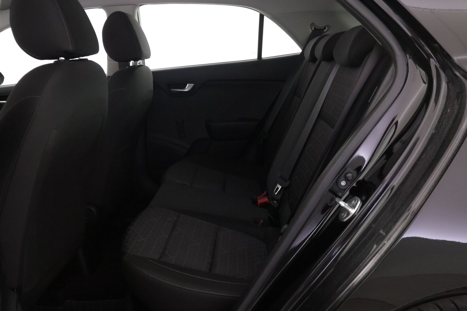Kia Rio 2022 1,2 LX - Suomi-auto | Lohko+sisäpistoke | BT-audio | Vakionopeudensäädin | Musta metalliväri!
