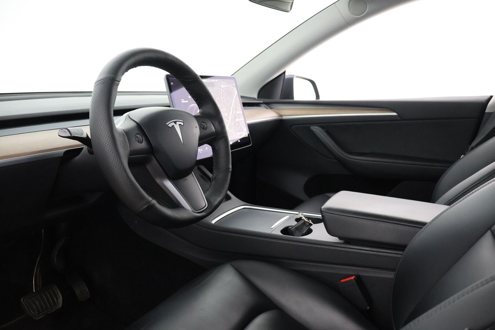 Tesla Model Y 2021 Long Range * EAP / Premium Audio / Adapt. vak / Matrix-LED / Lasikatto / Nahkasisusta * - Lämpöpumppu vaihdettu! / P-Kamera / Parannettu Autopilootti - HULLUT AVAJAISHULINAT KORKOTARJOUS 3,29 %