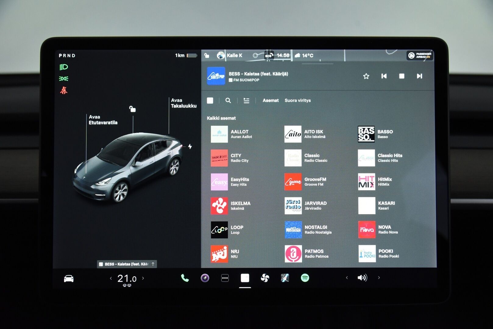 Tesla Model Y 2021 Long Range * EAP / Premium Audio / Adapt. vak / Matrix-LED / Lasikatto / Nahkasisusta * - Lämpöpumppu vaihdettu! / P-Kamera / Parannettu Autopilootti - HULLUT AVAJAISHULINAT KORKOTARJOUS 3,29 %