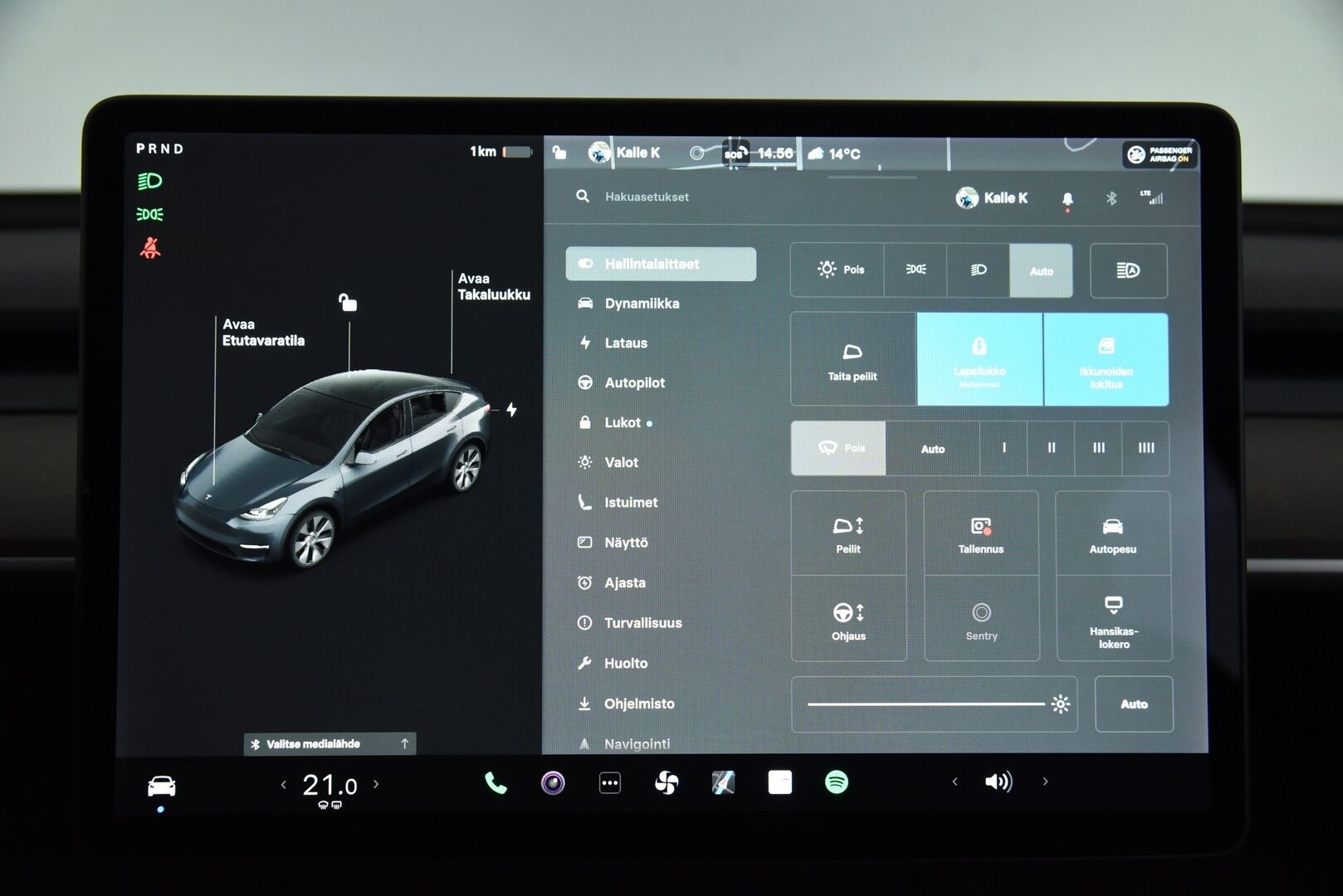 Tesla Model Y 2021 Long Range * EAP / Premium Audio / Adapt. vak / Matrix-LED / Lasikatto / Nahkasisusta * - Lämpöpumppu vaihdettu! / P-Kamera / Parannettu Autopilootti - HULLUT AVAJAISHULINAT KORKOTARJOUS 3,29 %