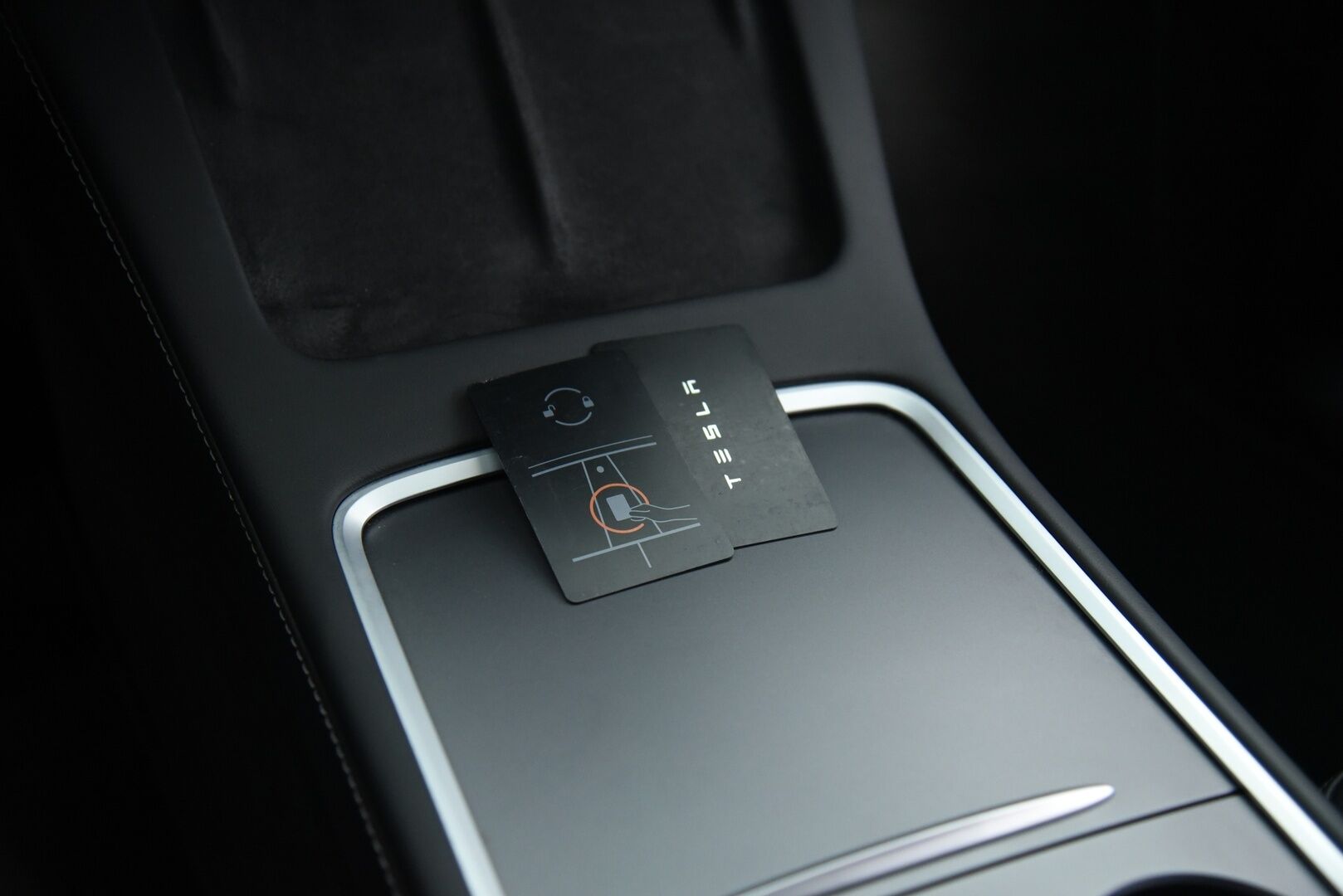 Tesla Model Y 2021 Long Range * EAP / Premium Audio / Adapt. vak / Matrix-LED / Lasikatto / Nahkasisusta * - Lämpöpumppu vaihdettu! / P-Kamera / Parannettu Autopilootti - HULLUT AVAJAISHULINAT KORKOTARJOUS 3,29 %