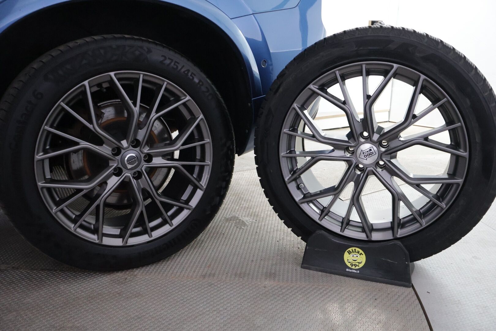 Volvo XC90 2016 T8 Twin Engine AWD R-Design aut *Bowers&Wilkins / HUD / 360° / Muistinahat / Panorama / Webasto / Koukku / 7-Paikkainen* - 7-paikkainen / Kattavasti huollettu / Kahdet aluvanteet / Kaikki herkut! - Osta nyt, maksa vasta ensi vuonna