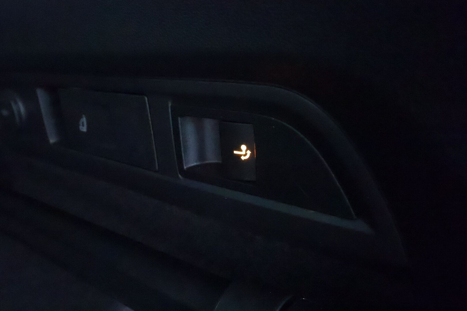 Skoda Kodiaq 2022 1.5 TSI ACT Ambition DSG Autom. - 1Om Suomiauto / Webasto / Adapt.Vakkari / Koukku / Facelift / Ratinlämmitys / KeylessGo / Adapt.LED / Huippuvarusteet!