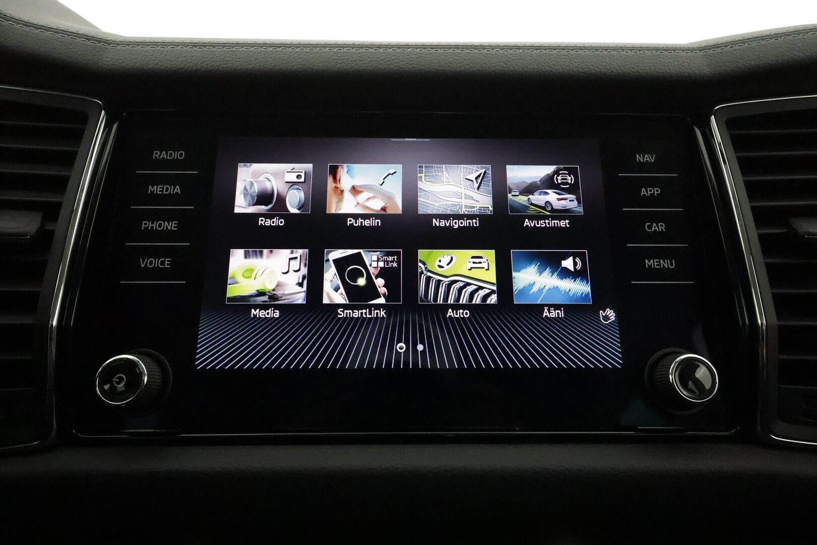 Skoda Kodiaq 2022 1.5 TSI ACT Ambition DSG Autom. - 1Om Suomiauto / Webasto / Adapt.Vakkari / Koukku / Facelift / Ratinlämmitys / KeylessGo / Adapt.LED / Huippuvarusteet!