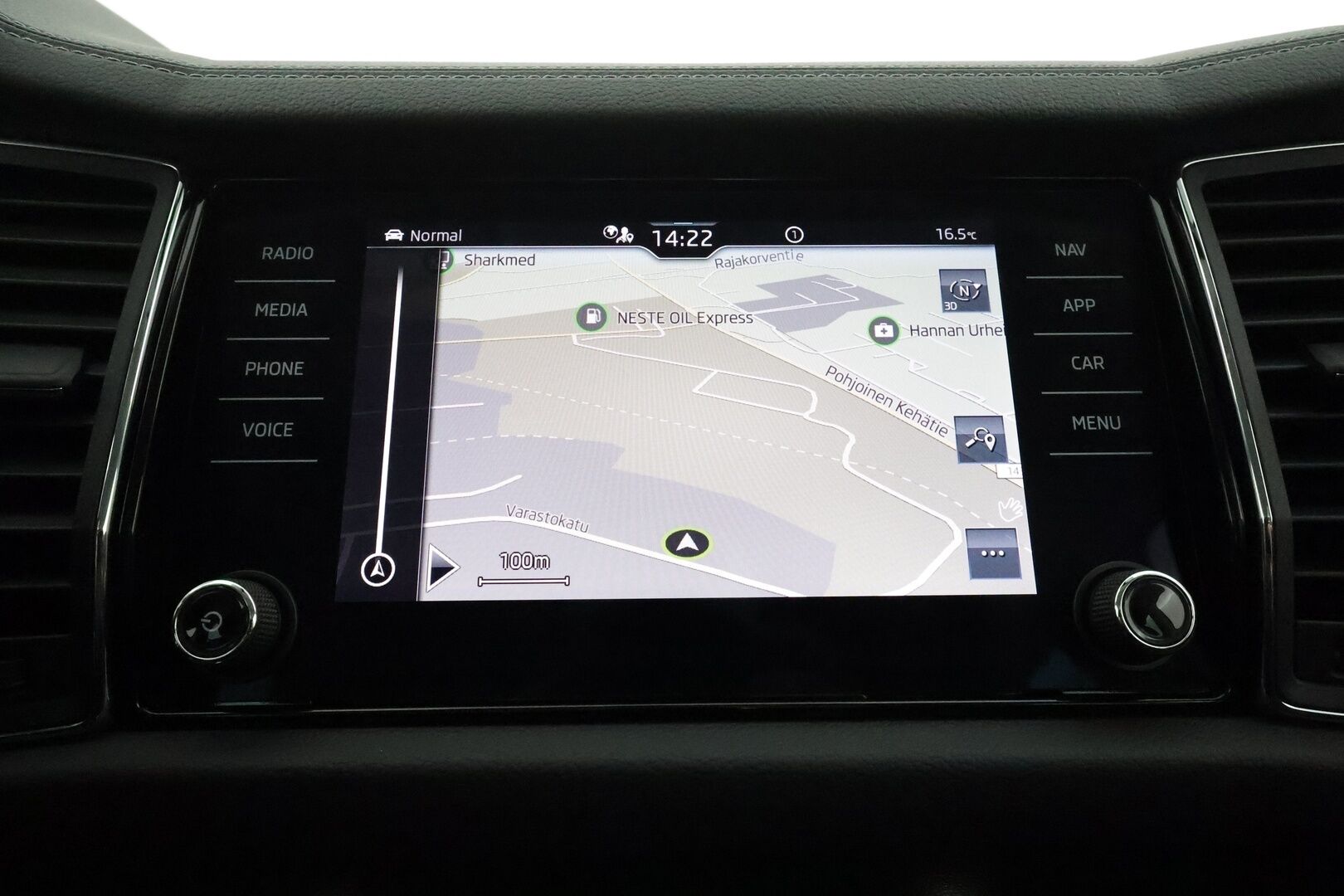 Skoda Kodiaq 2022 1.5 TSI ACT Ambition DSG Autom. - 1Om Suomiauto / Webasto / Adapt.Vakkari / Koukku / Facelift / Ratinlämmitys / KeylessGo / Adapt.LED / Huippuvarusteet!