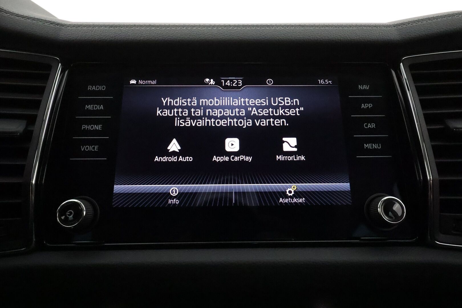 Skoda Kodiaq 2022 1.5 TSI ACT Ambition DSG Autom. - 1Om Suomiauto / Webasto / Canton Premium Audio / Adapt.Vakkari / Supervarusteet / Tulossa Tampereelle!