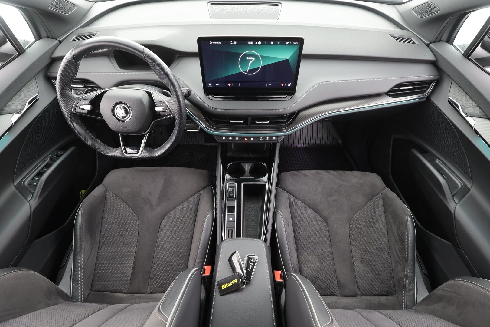 Skoda Enyaq 2022 80x 4x4 SportLine iV * ACC / ILP / Koukku / Skoda Crystal Light Matrix-LED / P.kamera / Keyless / Puolinahat / Apple&Android * - 1.Om Suomi-auto / Koti & Kauppalaturi / Kahdet Renkaat - HULLUT AVAJAISHULINAT KORKOTARJOUS 3,29 %