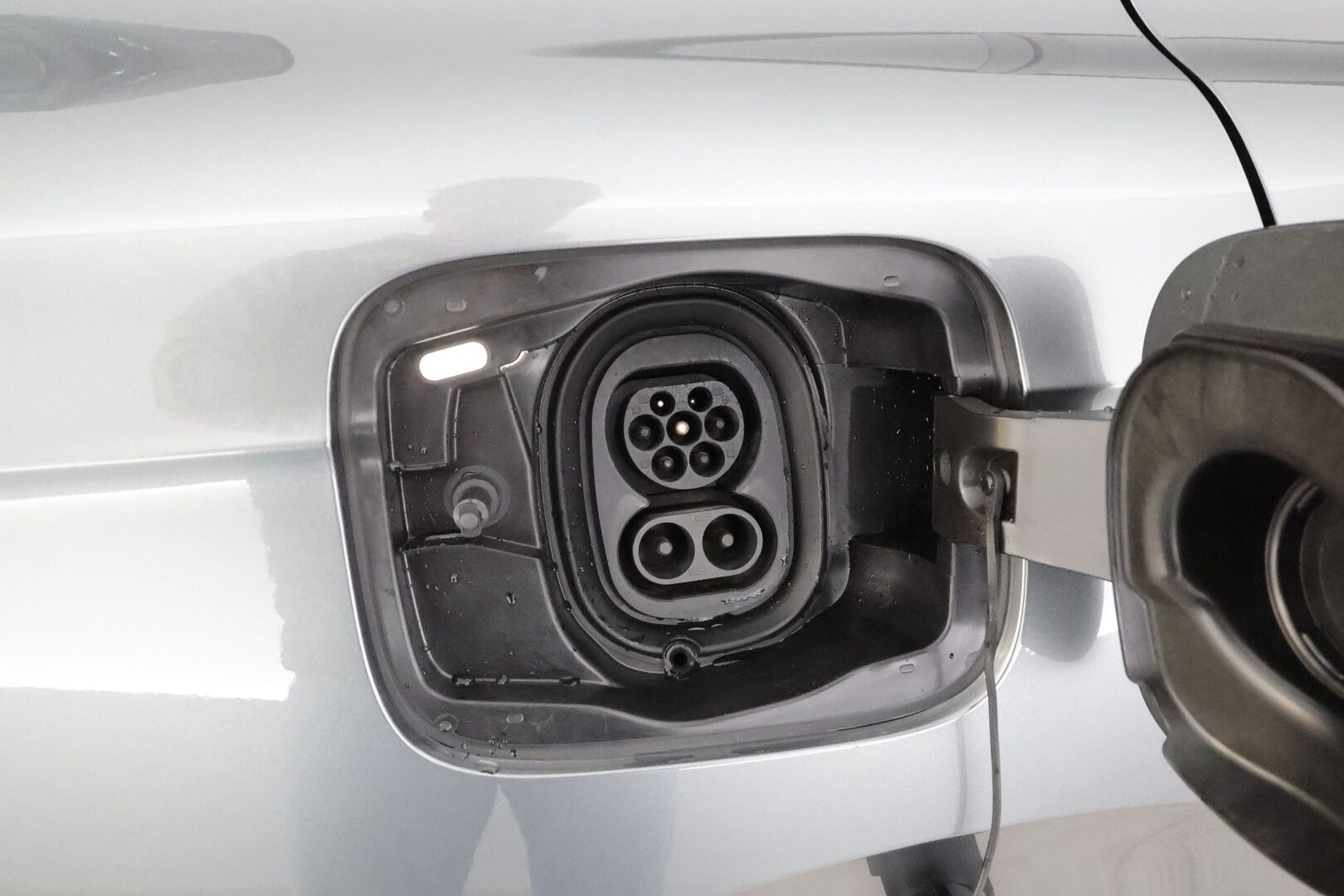 Skoda Enyaq 2022 80x 4x4 SportLine iV * ACC / ILP / Koukku / Skoda Crystal Light Matrix-LED / P.kamera / Keyless / Puolinahat / Apple&Android * - 1.Om Suomi-auto / Koti & Kauppalaturi / Kahdet Renkaat - HULLUT AVAJAISHULINAT KORKOTARJOUS 3,29 %