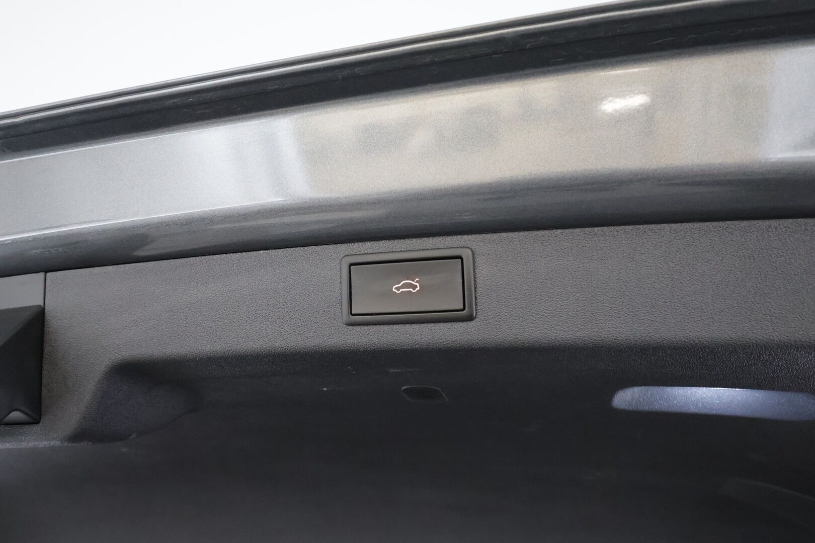 Skoda Enyaq 2022 80x 4x4 SportLine iV * ACC / ILP / Koukku / Skoda Crystal Light Matrix-LED / P.kamera / Keyless / Puolinahat / Apple&Android * - 1.Om Suomi-auto / Koti & Kauppalaturi / Kahdet Renkaat - HULLUT AVAJAISHULINAT KORKOTARJOUS 3,29 %