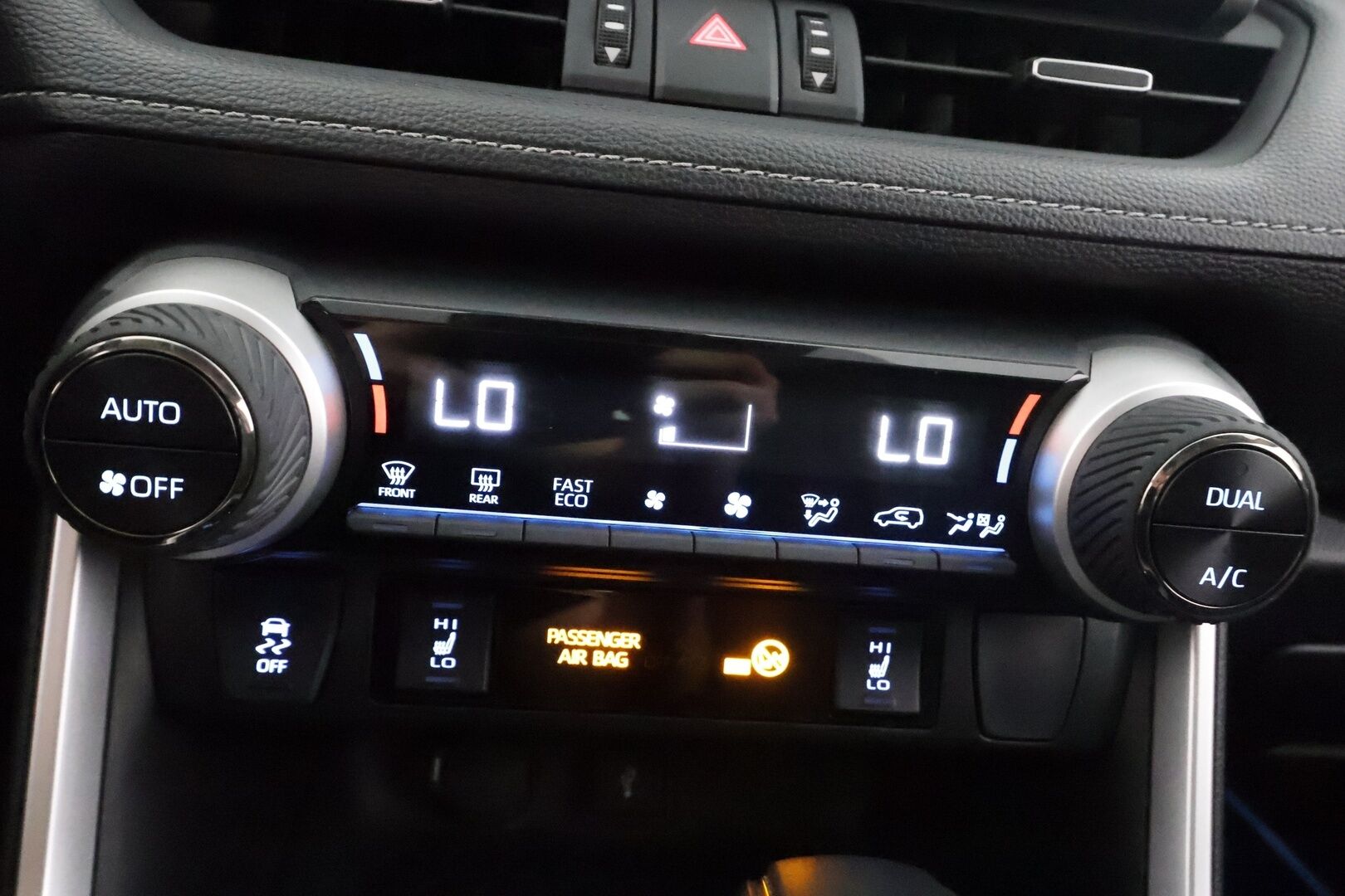 Toyota RAV4 2022 2,5 Hybrid Plus Edition - | ACC | LED-Lisävalo | P.Kamera | Navi | Kaistavahti | Keyless | Sisätilanlämmitin | 1-om Suomi-auto | Kahdet renkaat | Merkkihuollot |