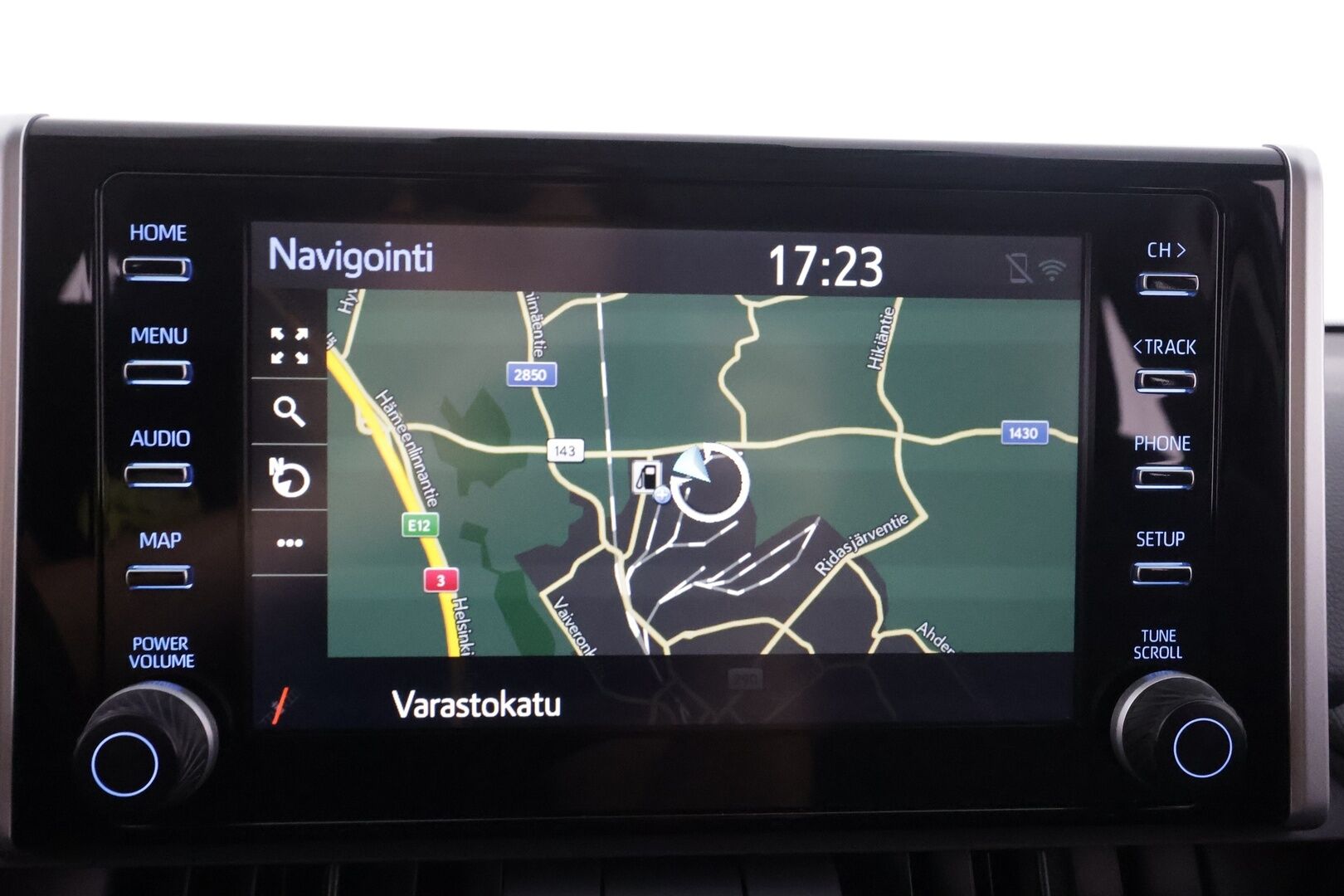 Toyota RAV4 2022 2,5 Hybrid Plus Edition - | ACC | LED-Lisävalo | P.Kamera | Navi | Kaistavahti | Keyless | Sisätilanlämmitin | 1-om Suomi-auto | Kahdet renkaat | Merkkihuollot |