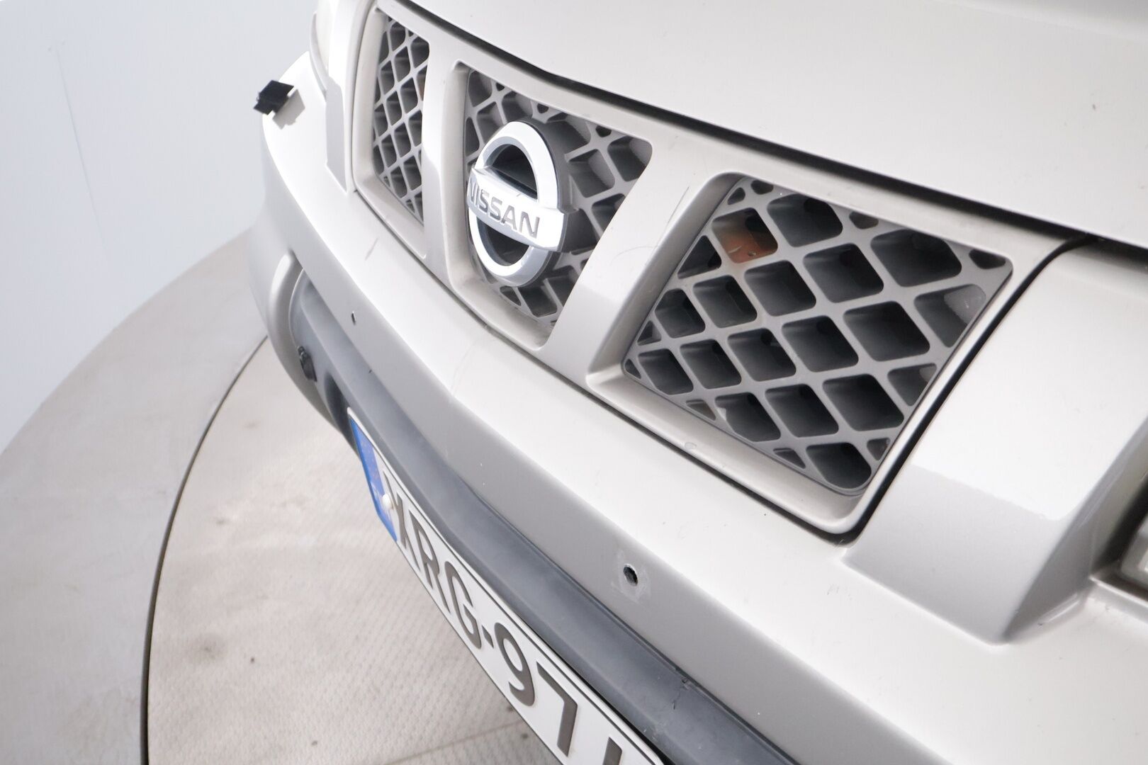 Nissan X-TRAIL 2005 5D X-TRAIL STW 2.0 TANT30-4X4/263 - *YritysOutlet - Myydään vain yrityksille* / Vetokoukku / Kahdet renkaat!