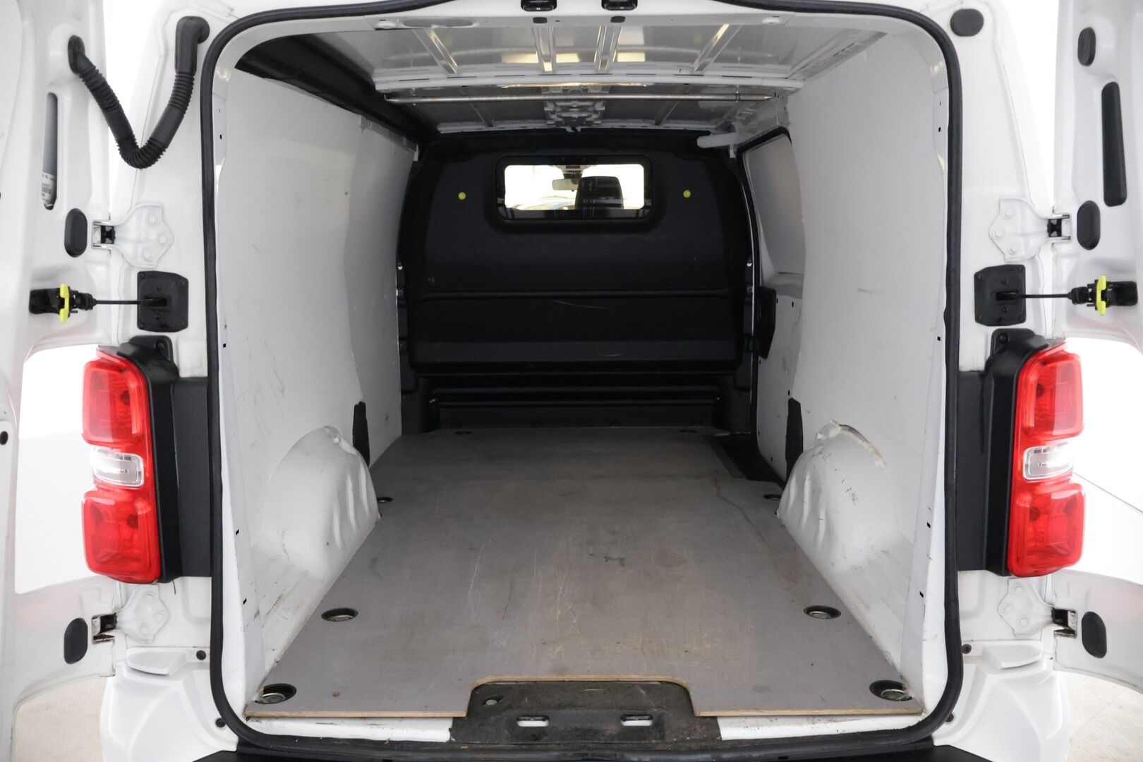 Citroen JUMPY 2018 Umpikorinen (BB) 5ov 1997cm3 A - Webasto | Vakkari | Koukku | Tutkat | Aut. Ilmastointi | 2x Renkaat | Pitkä leima