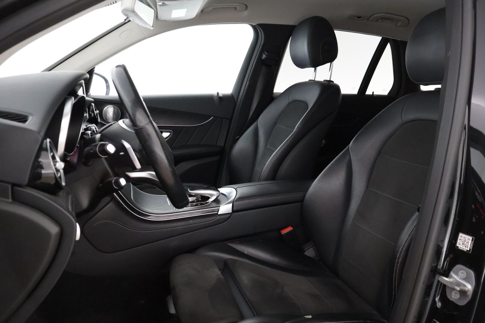 Mercedes-Benz GLC 2017 GLC 350 e 4MATIC Farmari (AC) 5ov 1991cm3 A - * Myydään Huutokaupat.com *