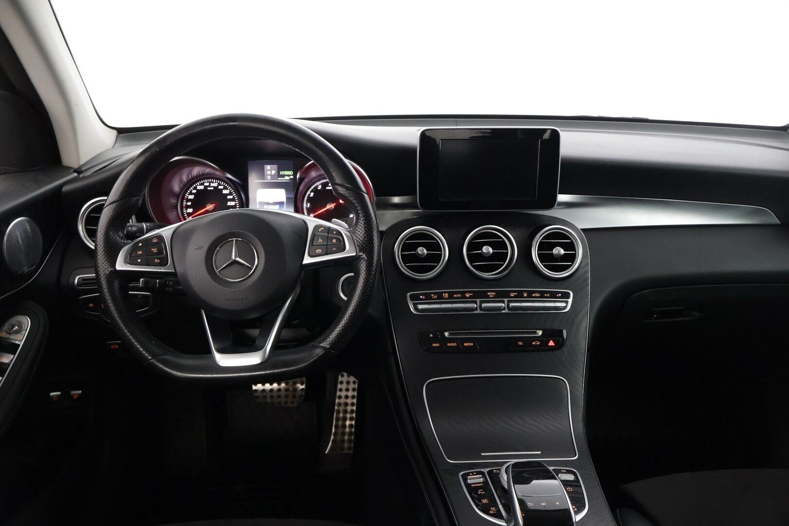 Mercedes-Benz GLC 2017 GLC 350 e 4MATIC Farmari (AC) 5ov 1991cm3 A - * Myydään Huutokaupat.com *