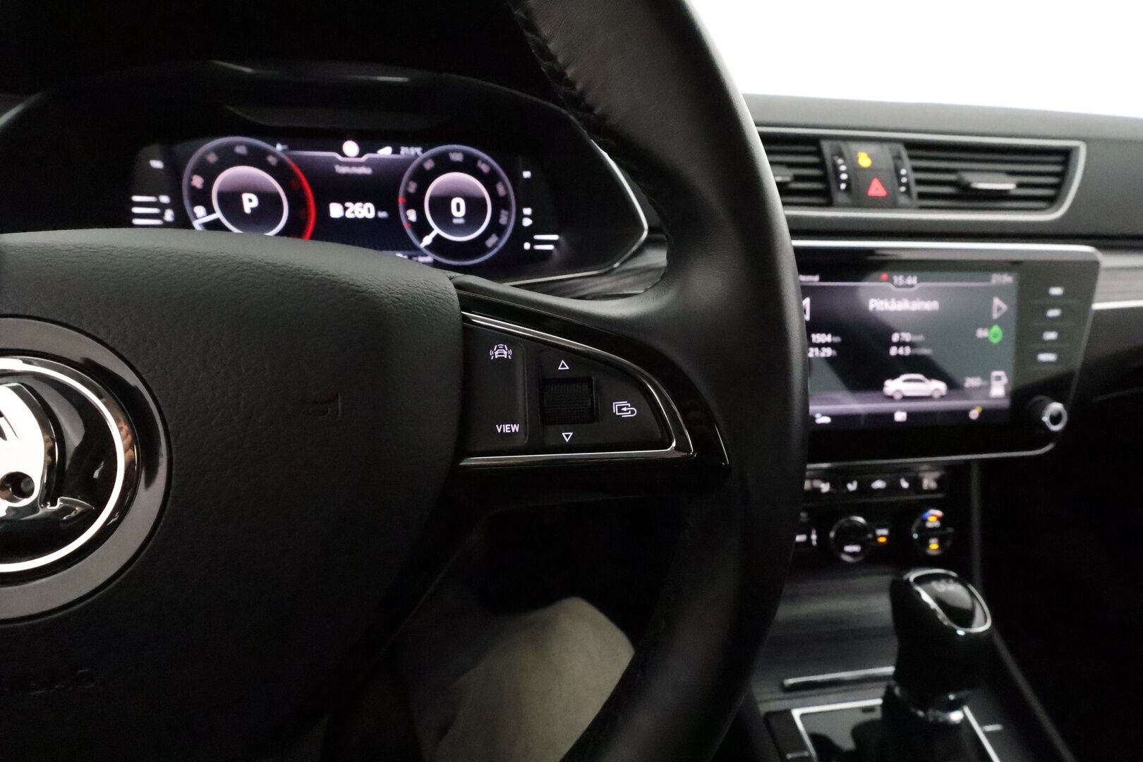 Skoda Superb 2020 2,0 TDI 190 Style DSG **Canton / Koukku / ACC / Matrix-LED / P.kamera / Muistipenkki / Navi / KeylessGO** - 1-om Suomi-auto / Kahdet Renkaat