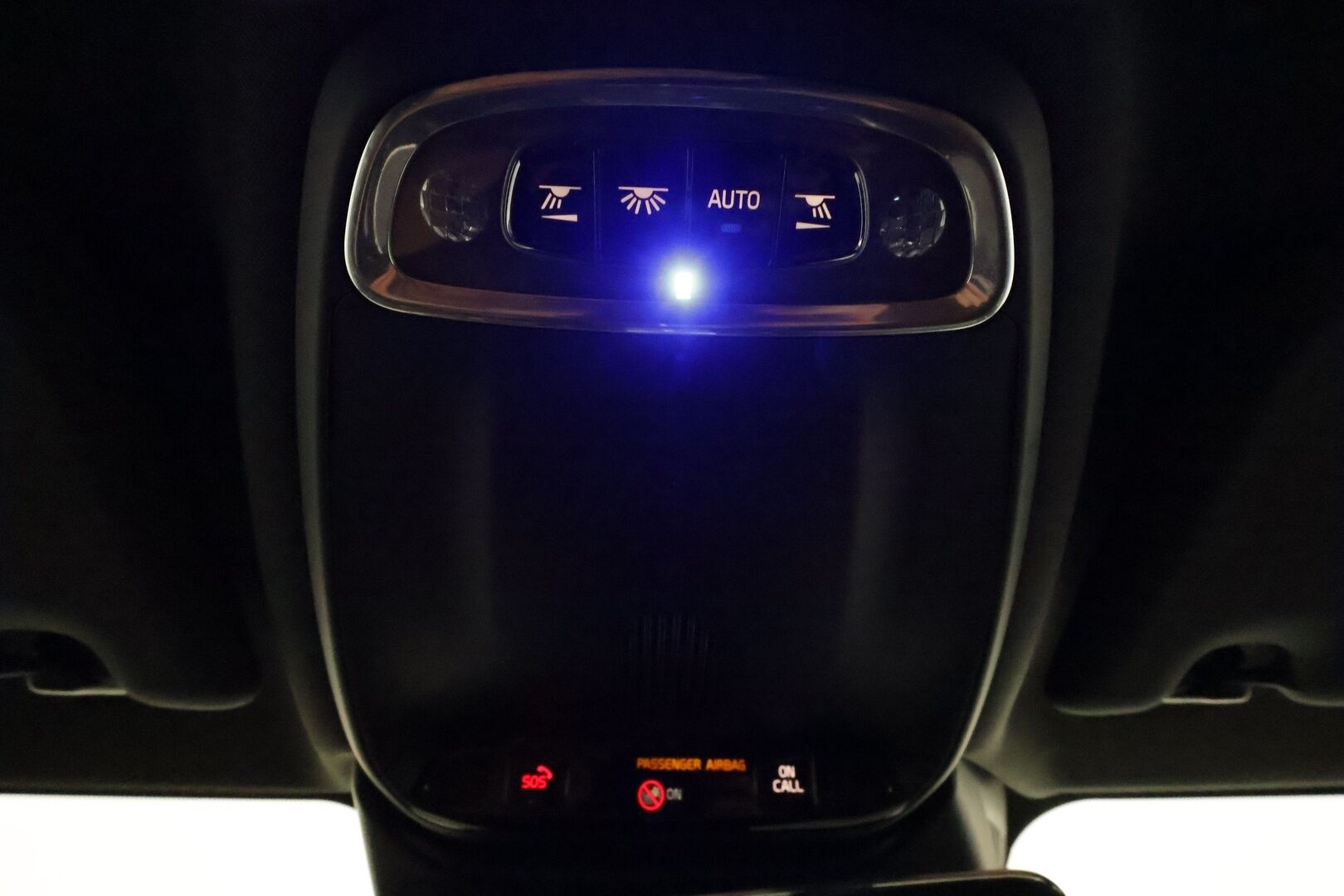 Volvo V60 2020 D4 AWD Business Inscription aut **HUD / Adapt.vakkari / Muistipenkki / Koukku / Full LED / Webasto** - Suomi-auto / Kahdet renkaat aluvanteilla / Ruskeat nahat / 360.kamera / BLIS / Digimittaristo / Navi / Penkinlämmittimet takana 