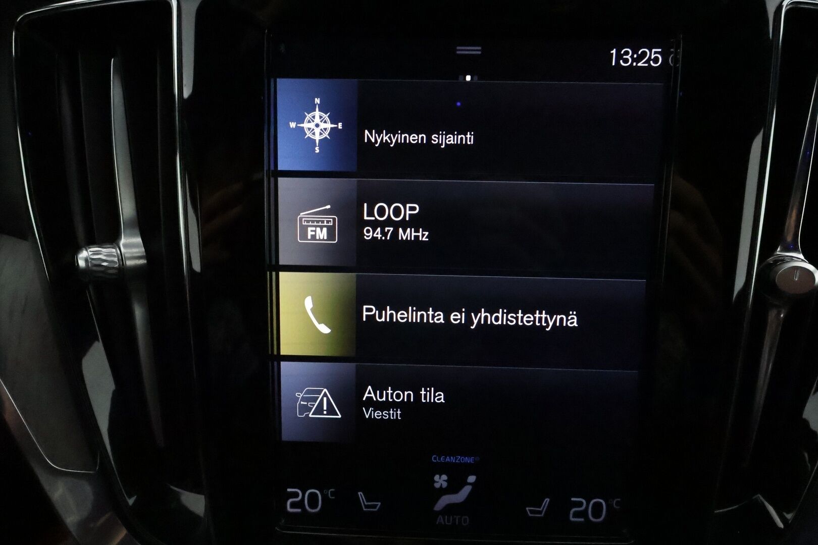 Volvo V60 2020 D4 AWD Business Inscription aut **HUD / Adapt.vakkari / Muistipenkki / Koukku / Full LED / Webasto** - Suomi-auto / Kahdet renkaat aluvanteilla / Ruskeat nahat / 360.kamera / BLIS / Digimittaristo / Navi / Penkinlämmittimet takana 