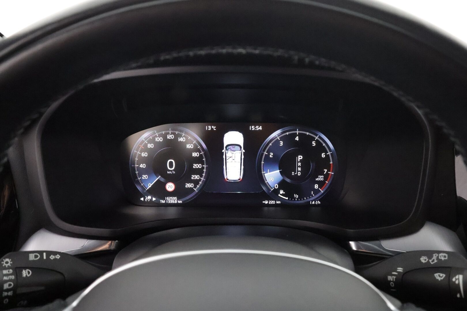 Volvo V60 2020 T4 Business aut * ACC / P.tutkat / Webasto / Ruskeat nahat / Keyless / LED / Sähköluukku * - Suomi-auto / Kahdet renkaat aluvanteilla / Merkkihuollettu