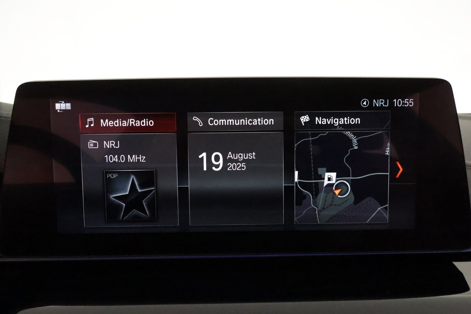 BMW 530 2017 G30 Sedan 530e A iPerformance M-Sport **Adapt.vakkari / Bowers&Wilkins / HUD / Muistipenkit hieronnalla / 360°** - Lasikattoluukku / Ilmastoidut etuistuimet / Display Key / Digimittaristo / Ratinlämmitin / Adaptiivinen alusta / Adapt.LED / Comfort Access 