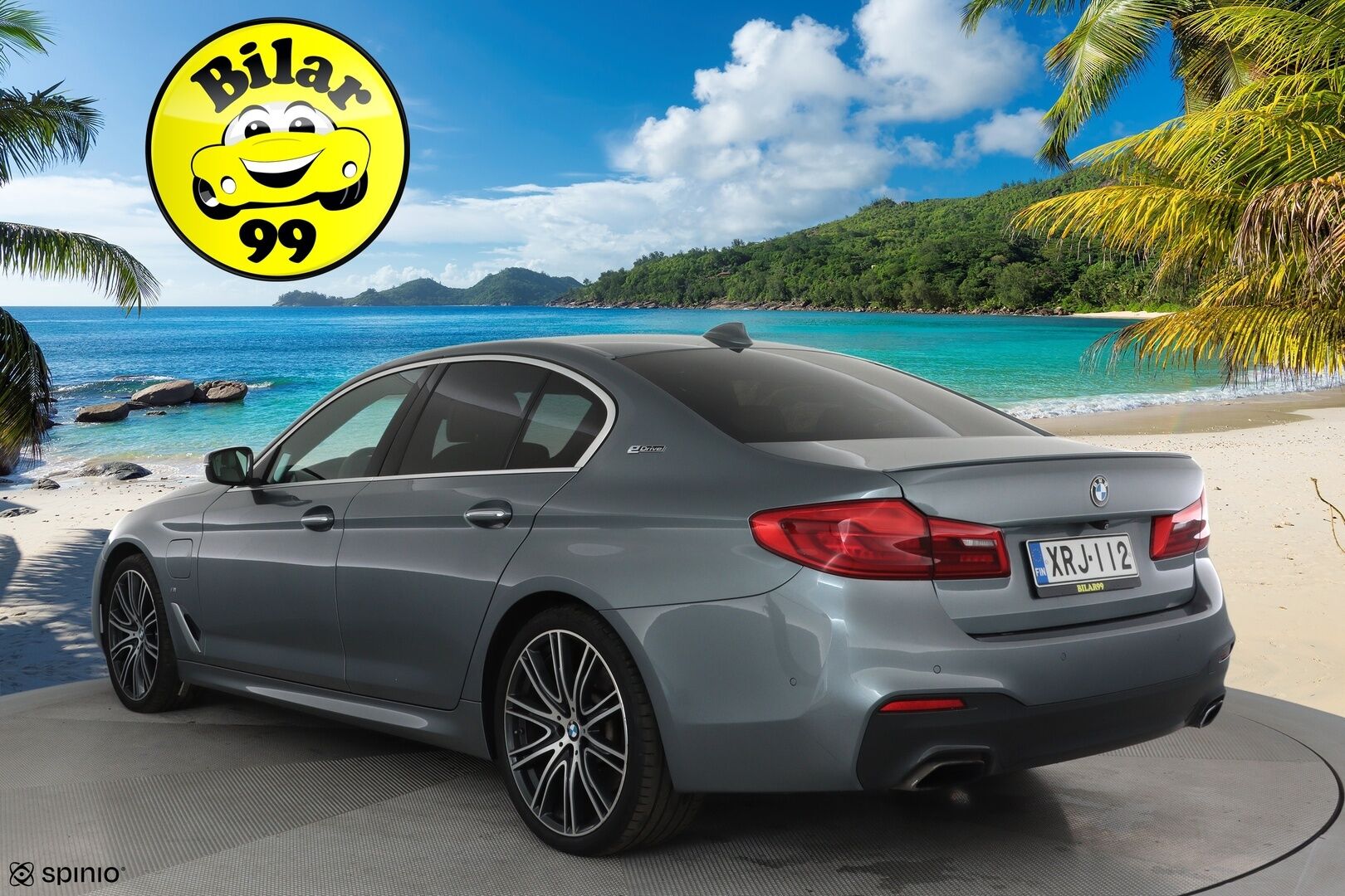 BMW 530 2017 G30 Sedan 530e A iPerformance M-Sport **Adapt.vakkari / Bowers&Wilkins / HUD / Muistipenkit hieronnalla / 360°** - Lasikattoluukku / Ilmastoidut etuistuimet / Display Key / Digimittaristo / Ratinlämmitin / Adaptiivinen alusta / Adapt.LED / Comfort Access 