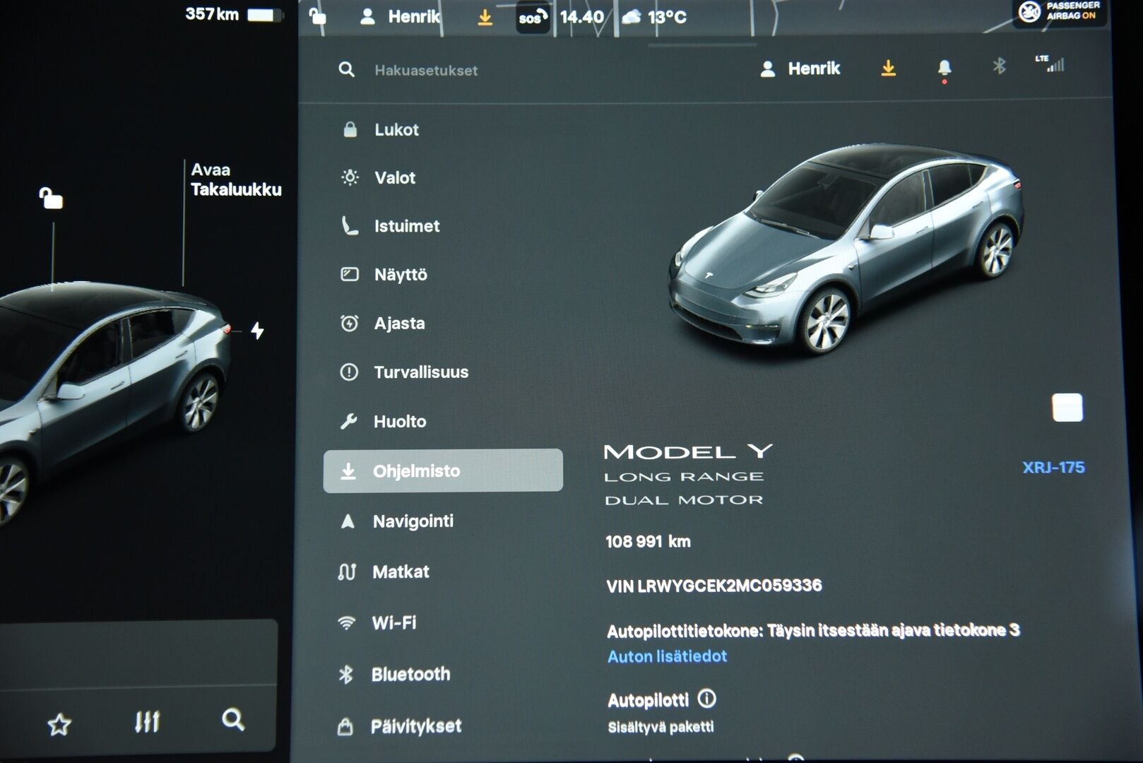 Tesla Model Y 2021 Long Range AWD / Matrix-LED / Lämpöpumppu / Adapt. vak / Lasikatto / Autopilot - Akkutesti tehty! / 2x Renkaat Aluvanteilla / Premium Audio / Nahat