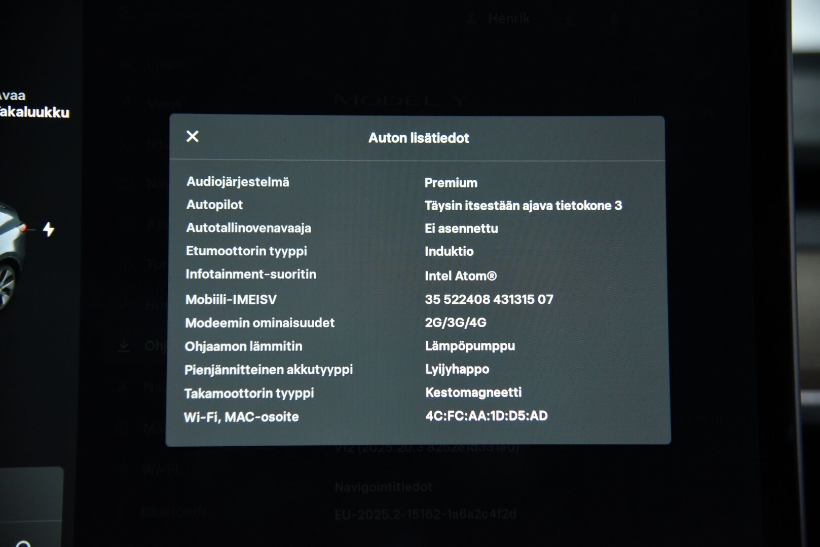 Tesla Model Y 2021 Long Range AWD / Matrix-LED / Lämpöpumppu / Adapt. vak / Lasikatto / Autopilot - Akkutesti tehty! / 2x Renkaat Aluvanteilla / Premium Audio / Nahat