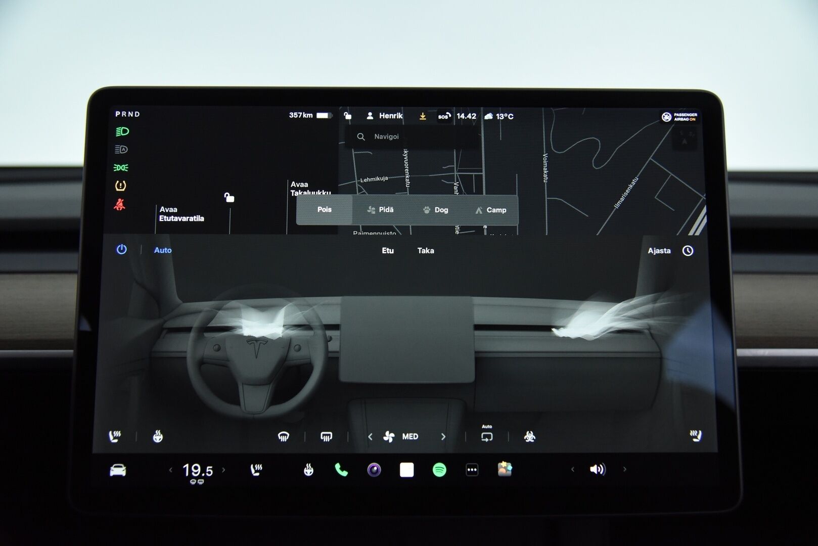 Tesla Model Y 2021 Long Range AWD / Matrix-LED / Lämpöpumppu / Adapt. vak / Lasikatto / Autopilot - Akkutesti tehty! / 2x Renkaat Aluvanteilla / Premium Audio / Nahat