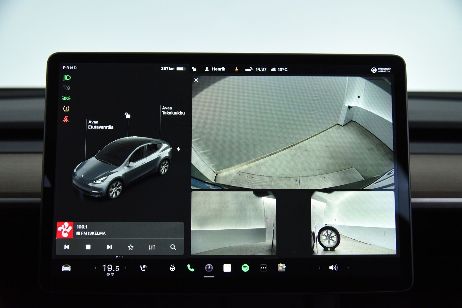 Tesla Model Y 2021 Long Range AWD / Matrix-LED / Lämpöpumppu / Adapt. vak / Lasikatto / Autopilot - Akkutesti tehty! / 2x Renkaat Aluvanteilla / Premium Audio / Nahat