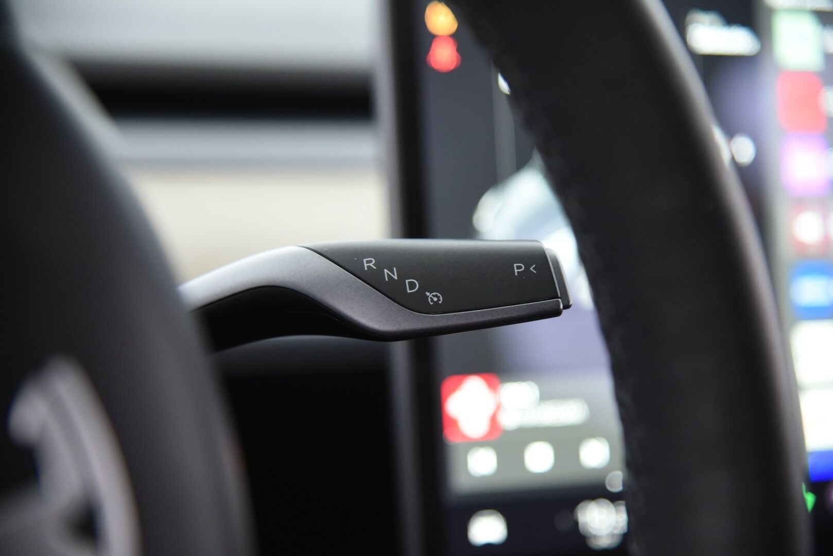 Tesla Model Y 2021 Long Range AWD / Matrix-LED / Lämpöpumppu / Adapt. vak / Lasikatto / Autopilot - Akkutesti tehty! / 2x Renkaat Aluvanteilla / Premium Audio / Nahat