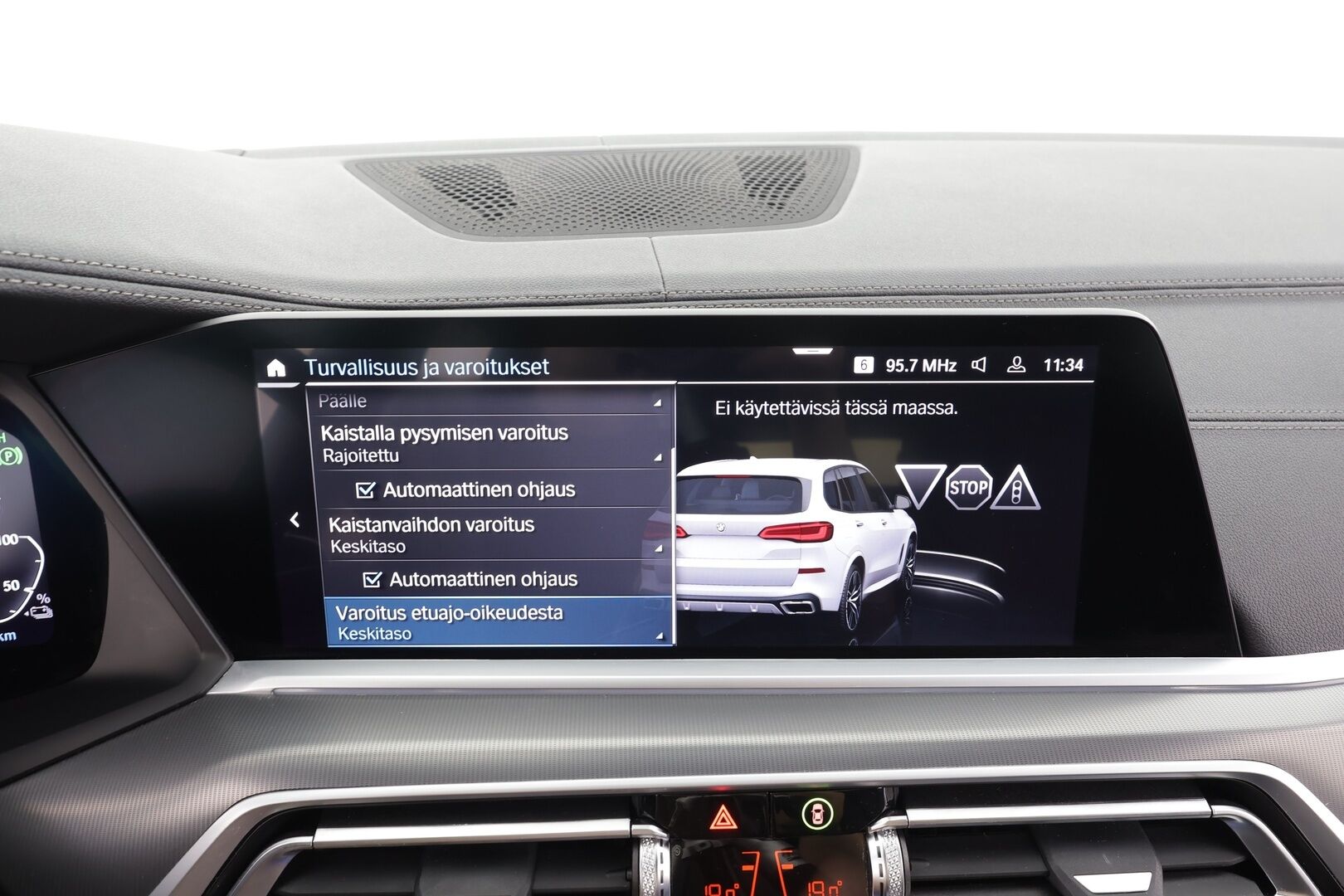 BMW X5 2022 G05 xDrive45e A Charged Edition M Sport - | ACC | DAP | Laser | Lasikatto | Ilma-alusta | 360 P.Kamera | HUD | Muistipenkki | Hifi | Comf.Access | 1.Om Suomi-auto | Kahdet Renkaat | Merkkihuollettu