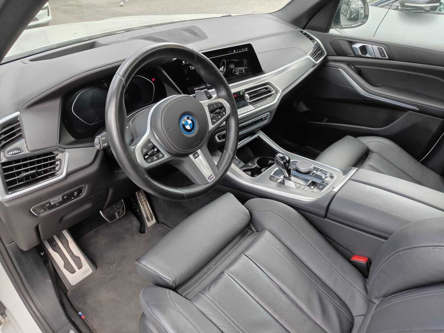 BMW X5 2022 G05 xDrive45e A Charged Edition M Sport - | ACC | Lisälämmitin | Lasikatto | Ilma-alusta | 360 P.Kamera| Laser-ajovalot | HUD | Muistipenkki | Hifi | Comf.Access | 1.Om Suomi-auto | Kahdet Renkaat | Merkkihuollettu |