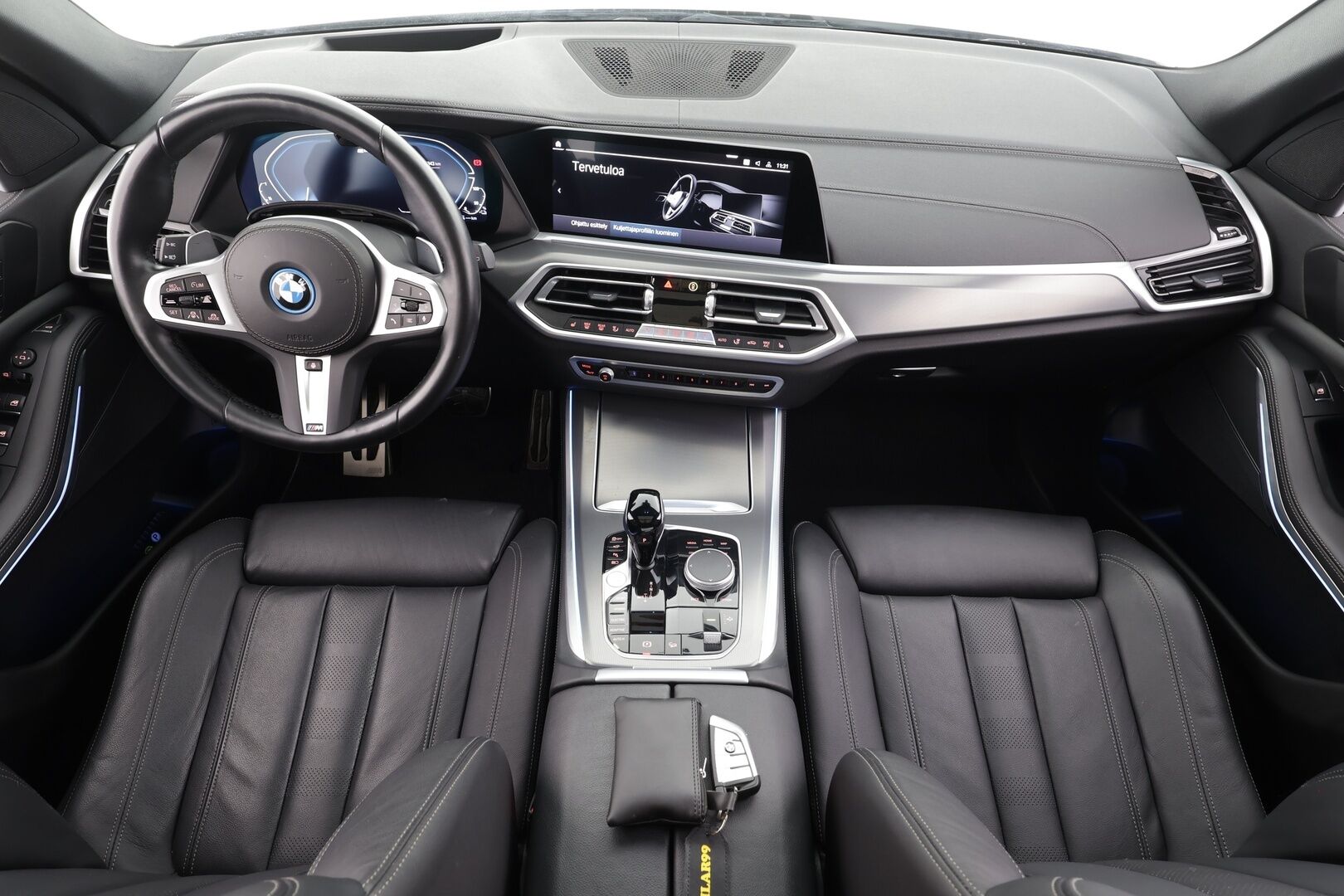 BMW X5 2022 G05 xDrive45e A Charged Edition M Sport - | ACC | DAP | Laser | Lasikatto | Ilma-alusta | 360 P.Kamera | HUD | Muistipenkki | Hifi | Comf.Access | 1.Om Suomi-auto | Kahdet Renkaat | Merkkihuollettu
