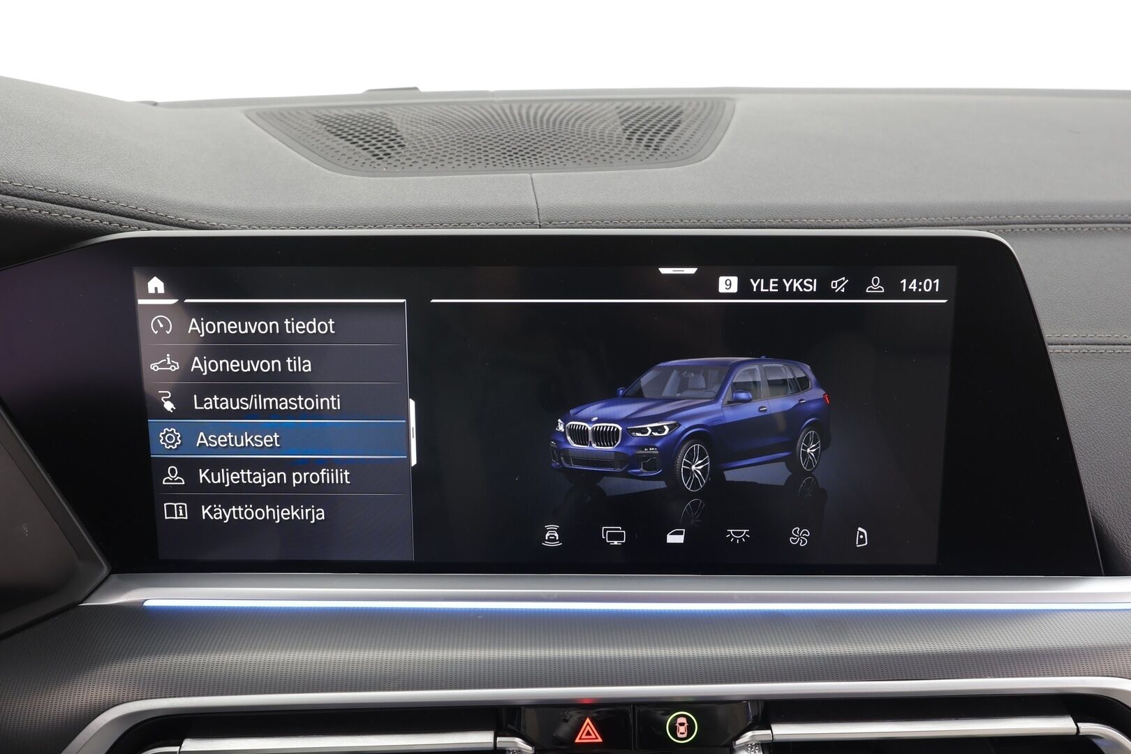 BMW X5 2022 G05 xDrive45e A Charged Edition M Sport * ACC / Lisälämmitin / Koukku / HUD / Panorama / Laser LED / Hifit / 360-Kamera / Muistipenkki * - 1.Om Suomi-auto / Merkkihuollettu / Kahdet Renkaat