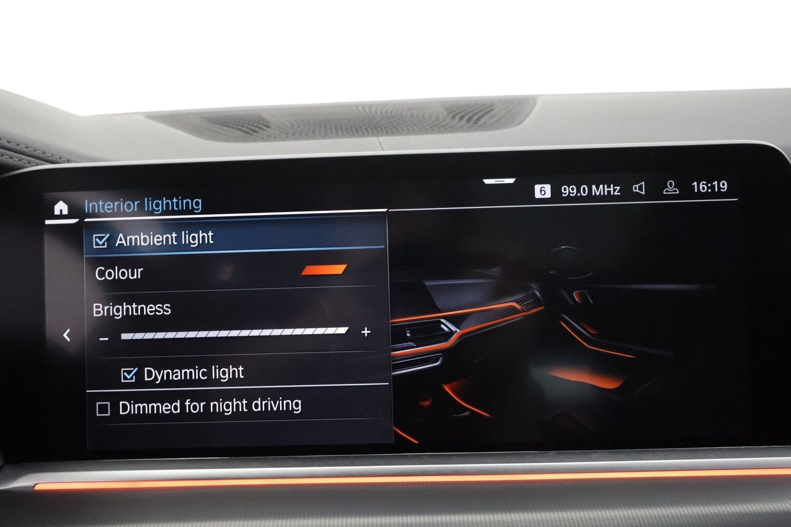 BMW X5 2022 G05 xDrive45e A Charged Edition M Sport - | ACC | Lisälämmitin | Koukku | Hifit | Panorama | Laser Light LED | HUD | Sähköpenkki | 360-Kamera | Comfort access | Ilma-alusta |  Apple & Android | Suomi-auto | Kahdet Renkaat | Merkkihuollettu |