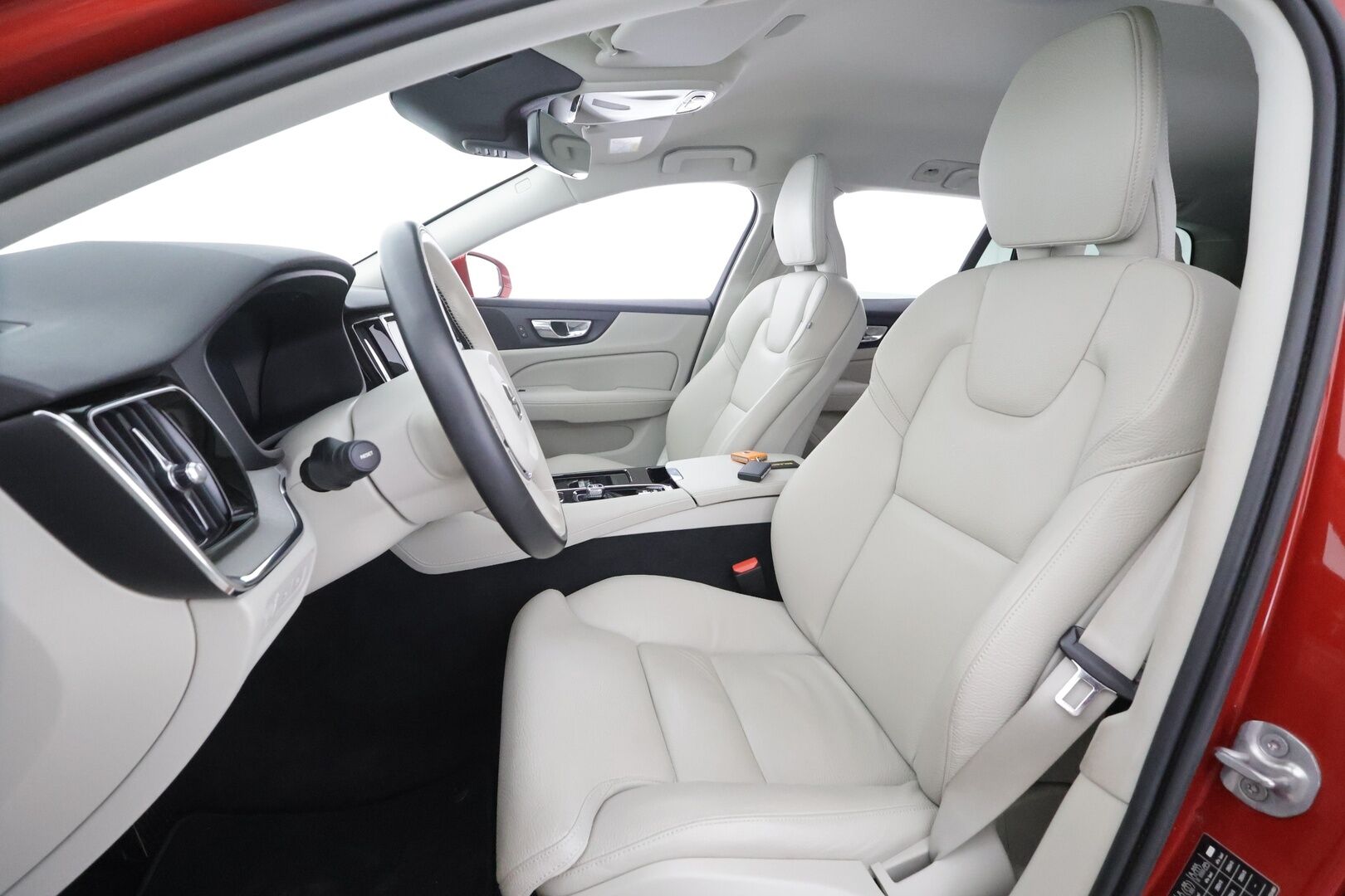 Volvo V60 2022 T6 AWD Long Range Inscription Edition aut - | ACC | Pilot assist | Muistipenkki | Sporttinahat | High performance audio | P.kamera | Keyless | Suomi-Auto | Merkkihuollot | 