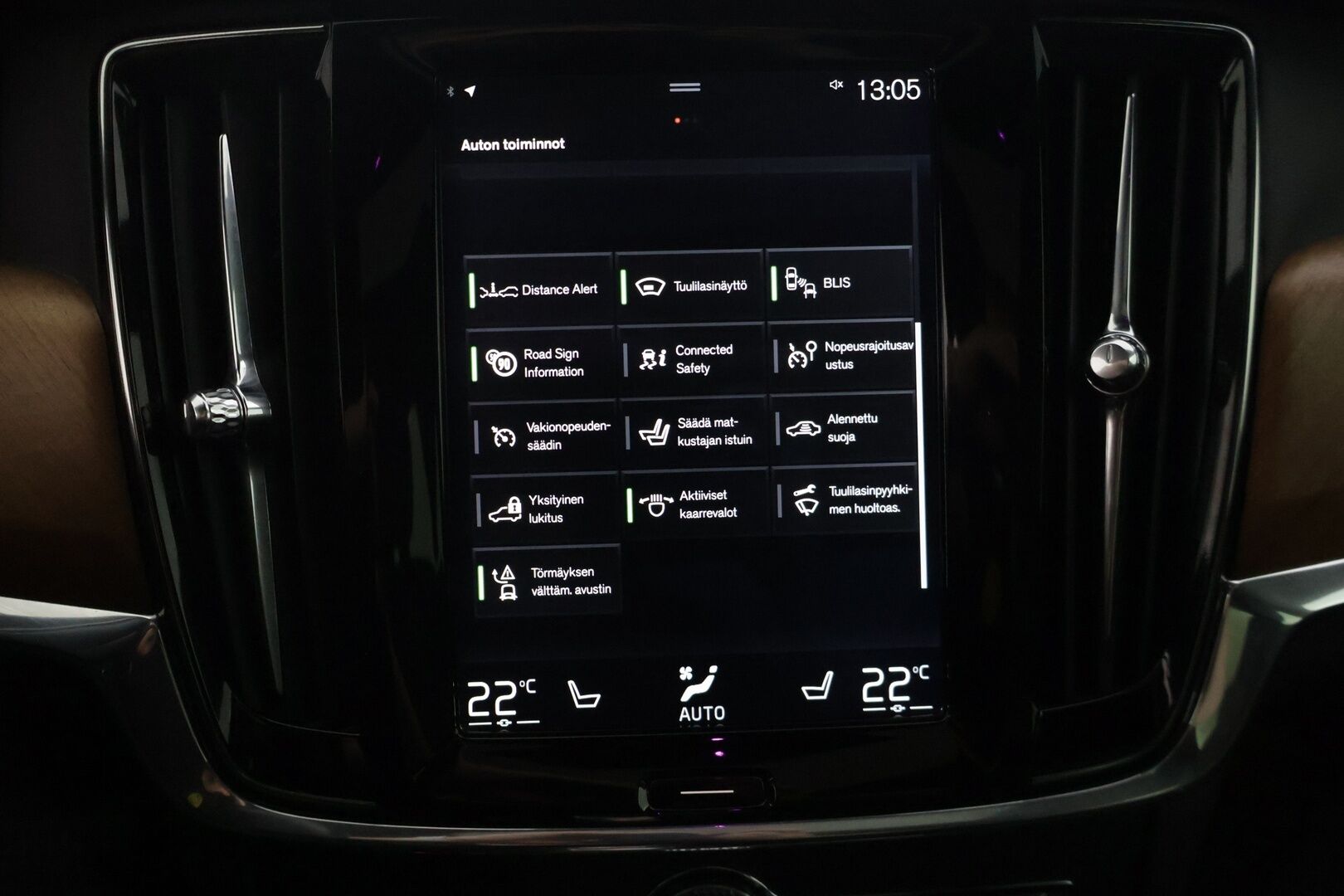 Volvo S90 2017 T8 AWD Inscription Plus aut - | Metallihelmiäisväri | 360- kamera | Bower& Wilkings | Kattoikkuna | Hierovat&Tuuletetut istuimet | BLIS | Sähkökoukku | Adapt.vakkari | 
