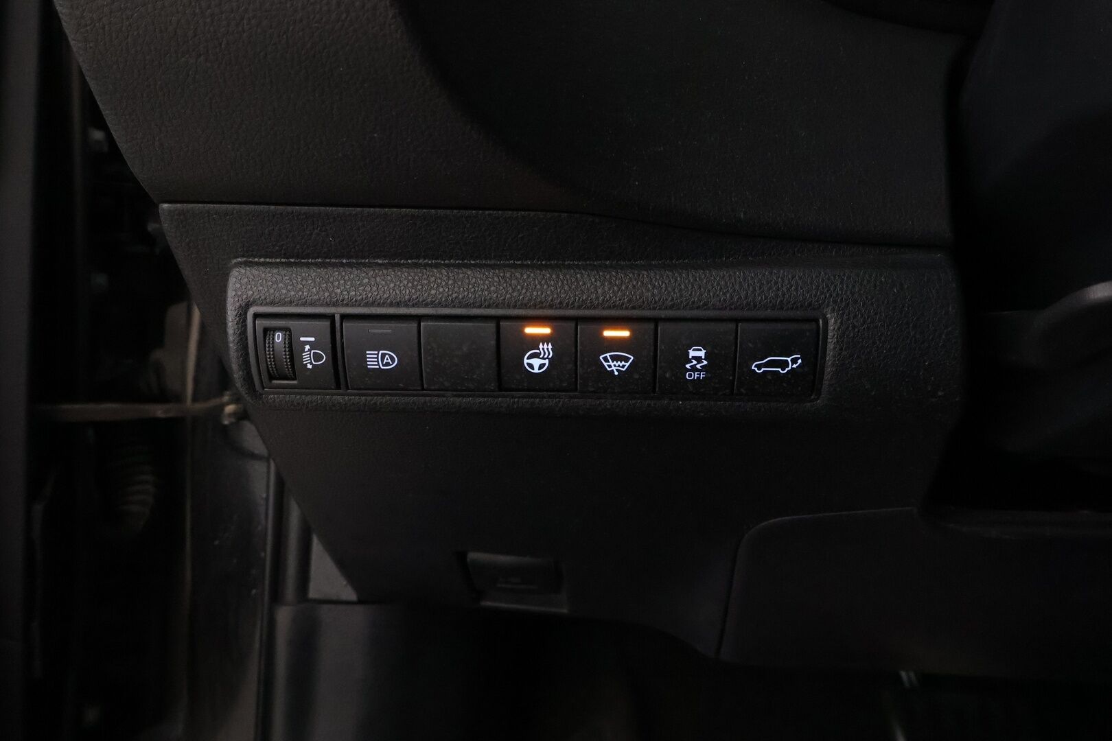 Toyota Corolla 2022 Touring Sports 1,8 Hybrid Active Edition * Adapt.Vakkari / Peruutuskamera / Lohko & Sisäpistoke / Sähköluukku / Keyless / - Suomiauto / Hiljattain huollettu / Juuri tullut Tampereelle! - HULLU BLACKWEEK KORKOTARJOUS 2,49%